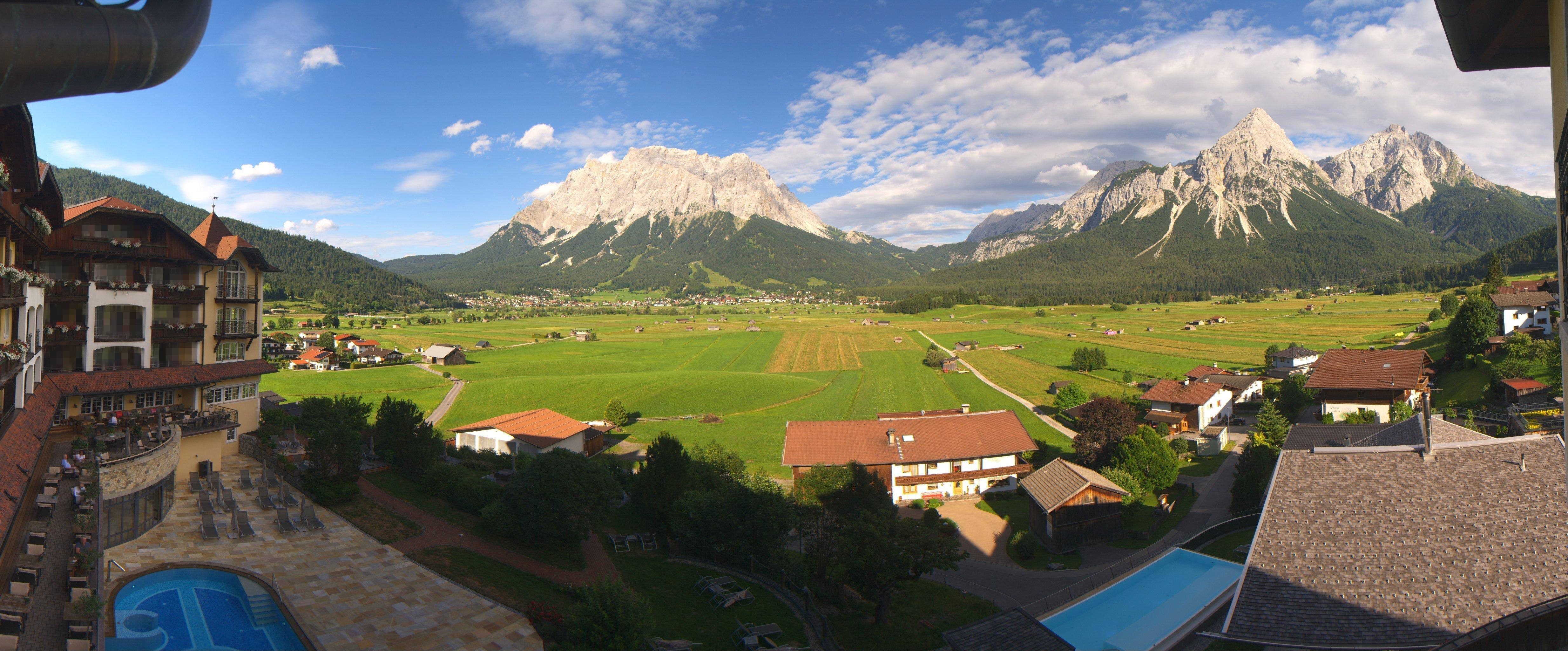 Archiv Foto Webcam Panoramablick Zugspitze