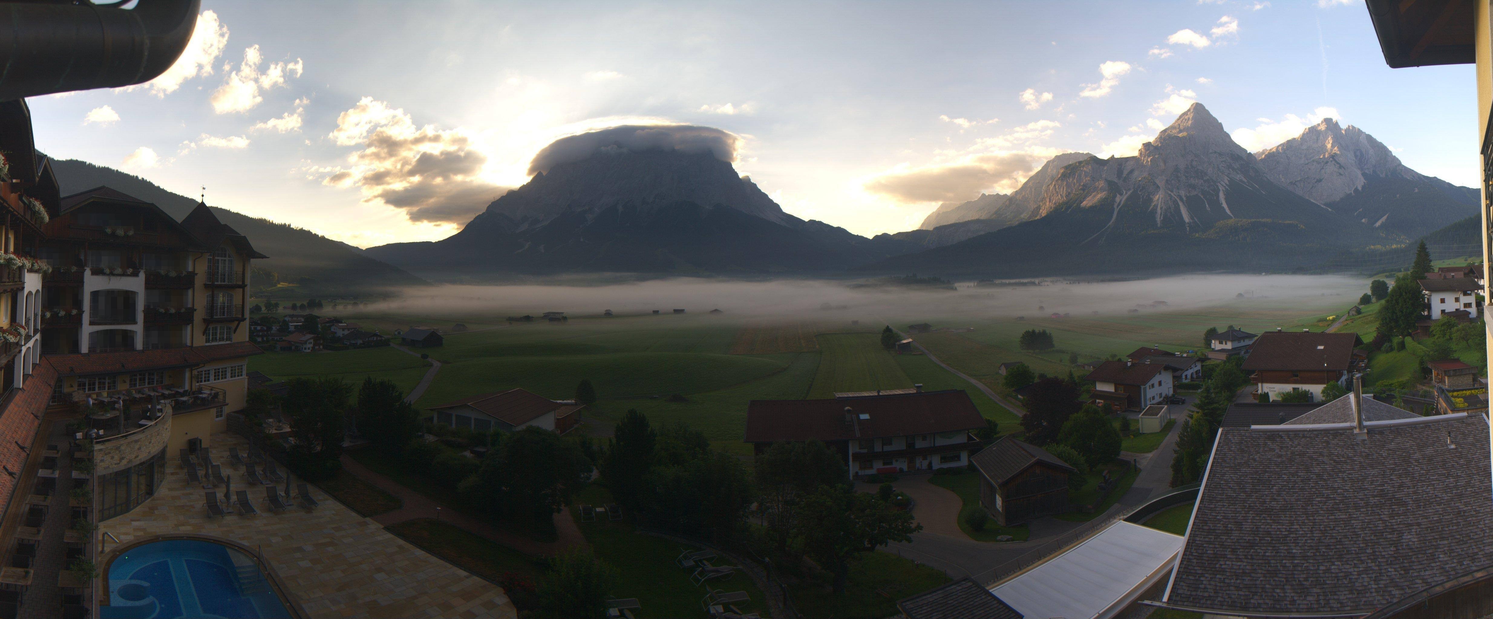 Archiv Foto Webcam Panoramablick Zugspitze