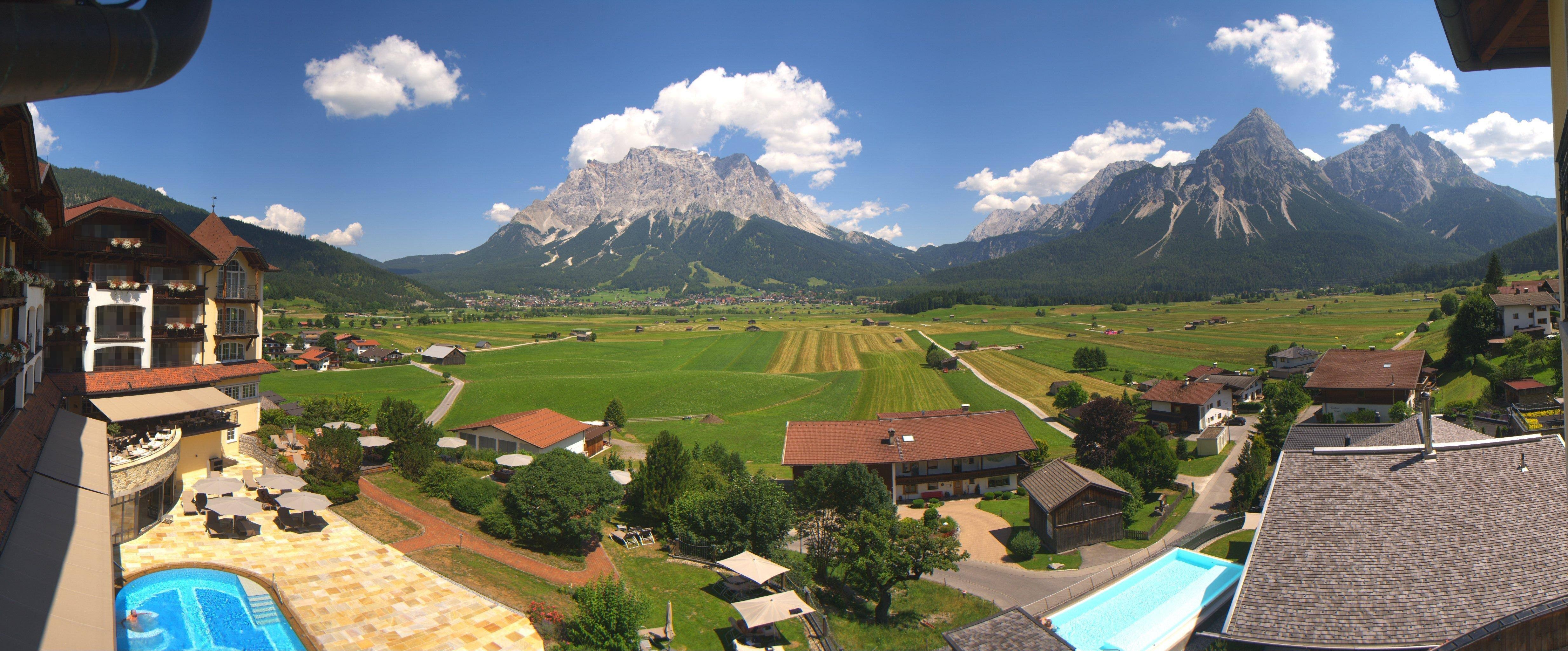 Archiv Foto Webcam Panoramablick Zugspitze