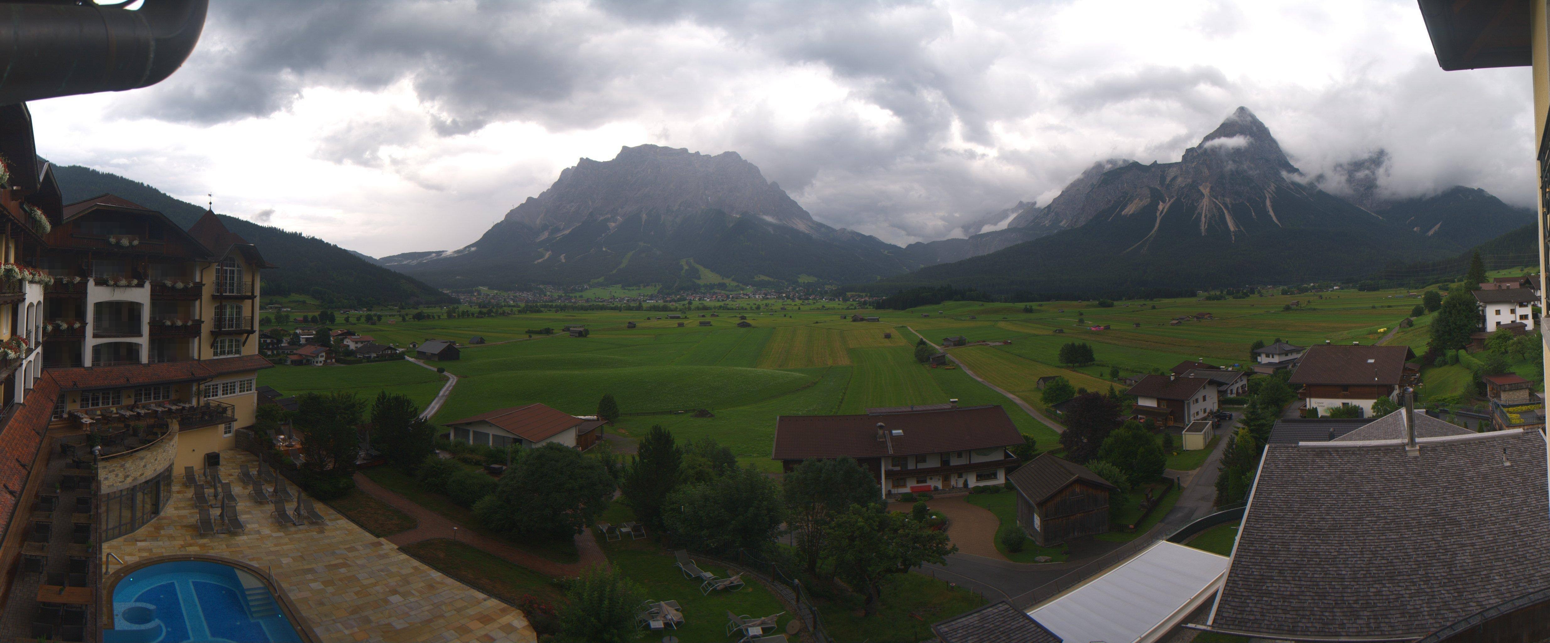 Archived image Webcam Panoramic view Hotel Post Lermoos
