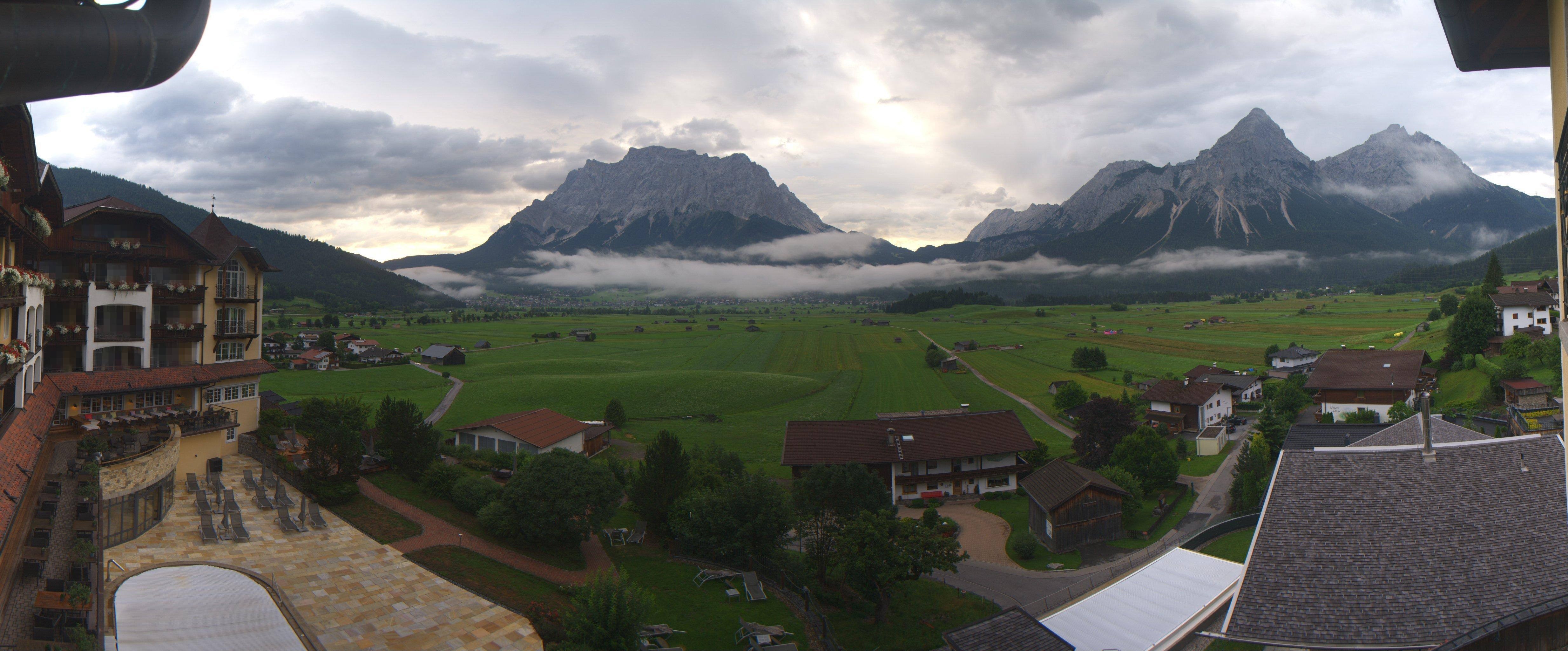 Archiv Foto Webcam Panoramablick Zugspitze