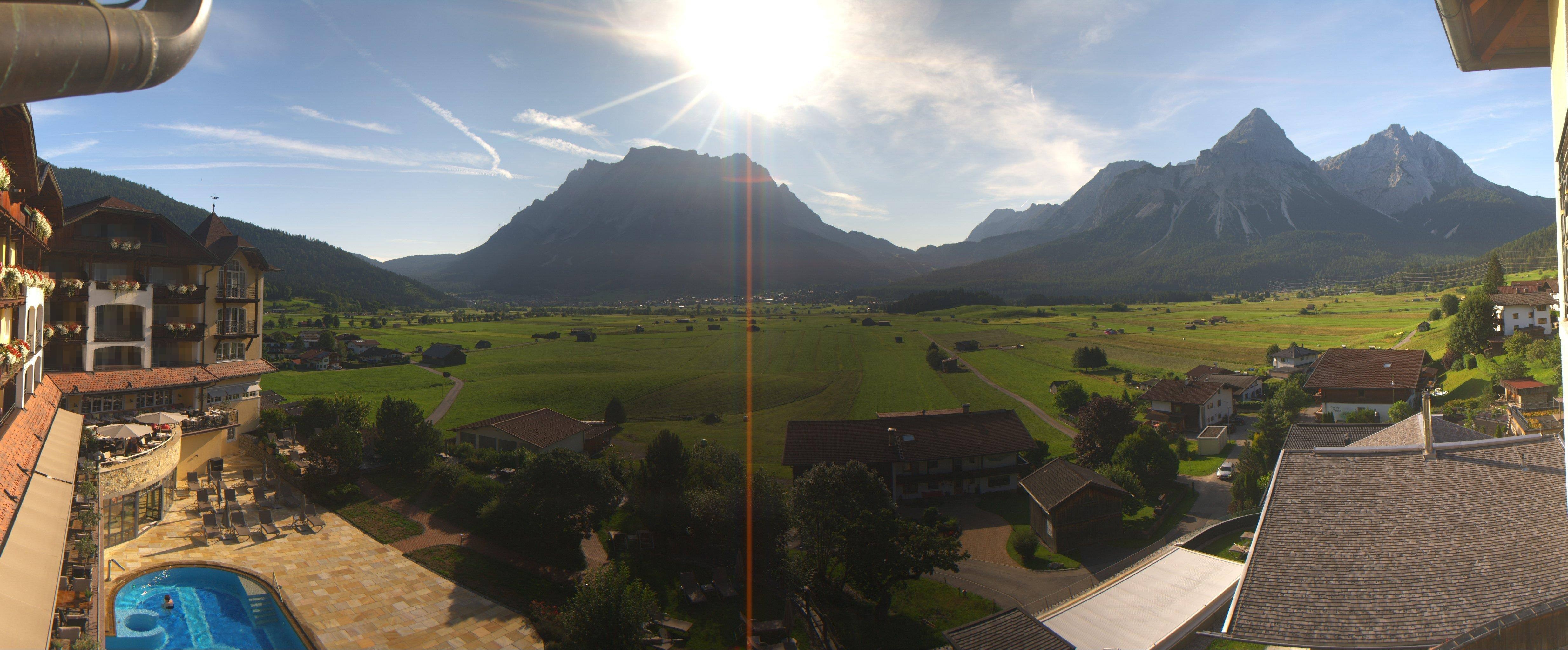 Archiv Foto Webcam Panoramablick Zugspitze