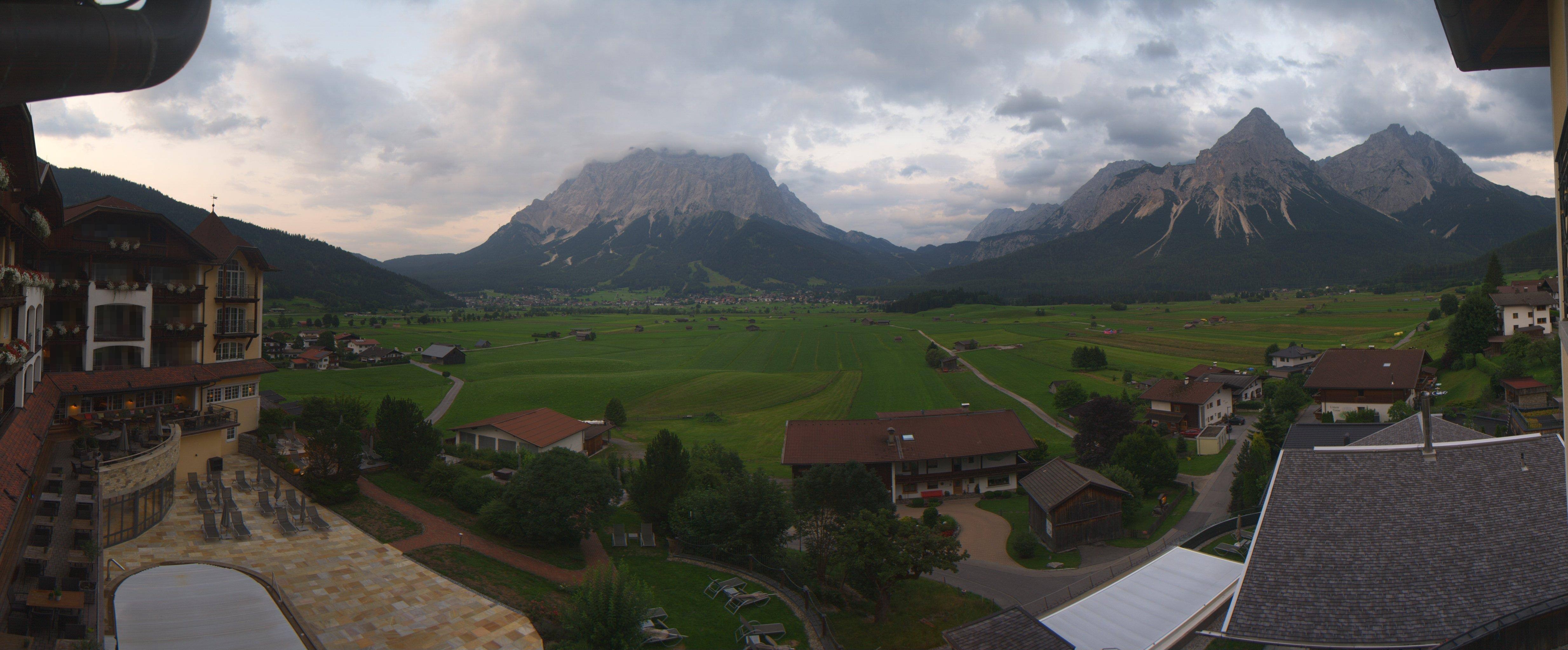 Archiv Foto Webcam Panoramablick Zugspitze