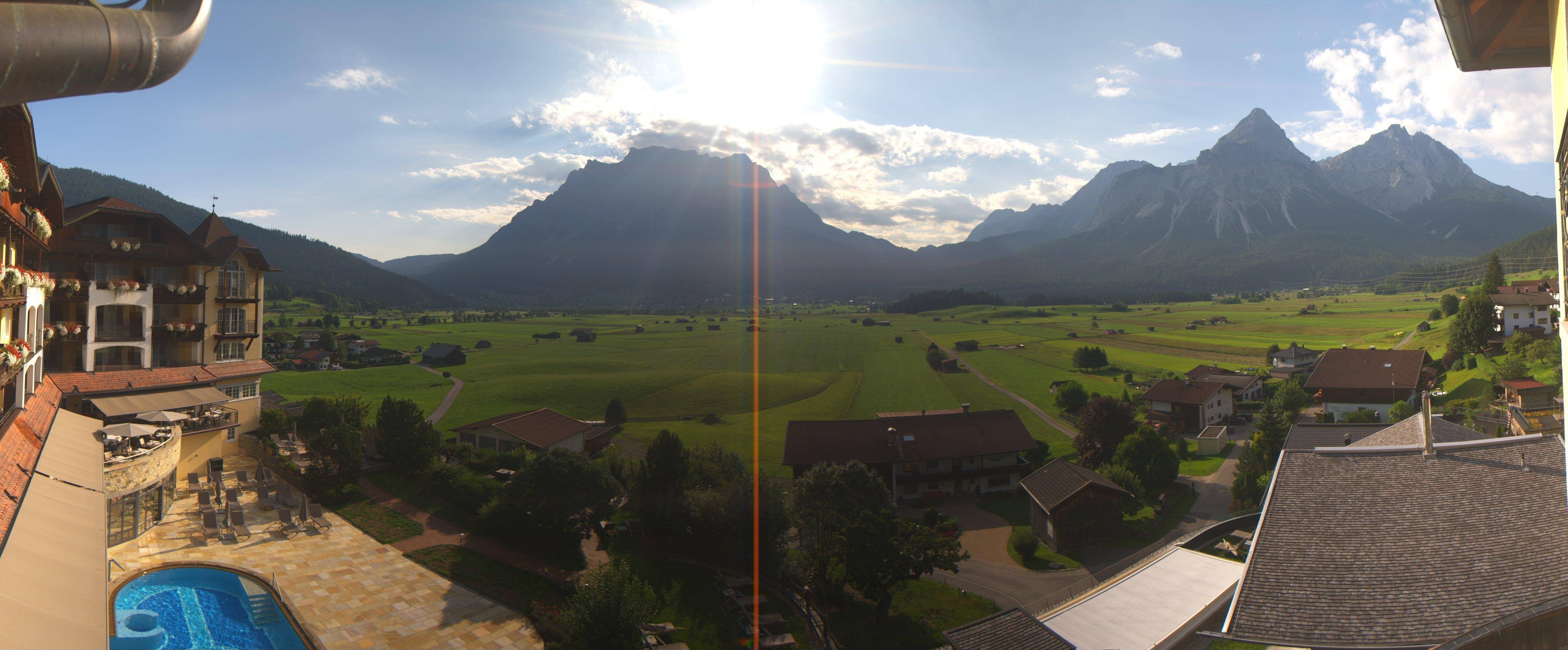 Archiv Foto Webcam Panoramablick Zugspitze