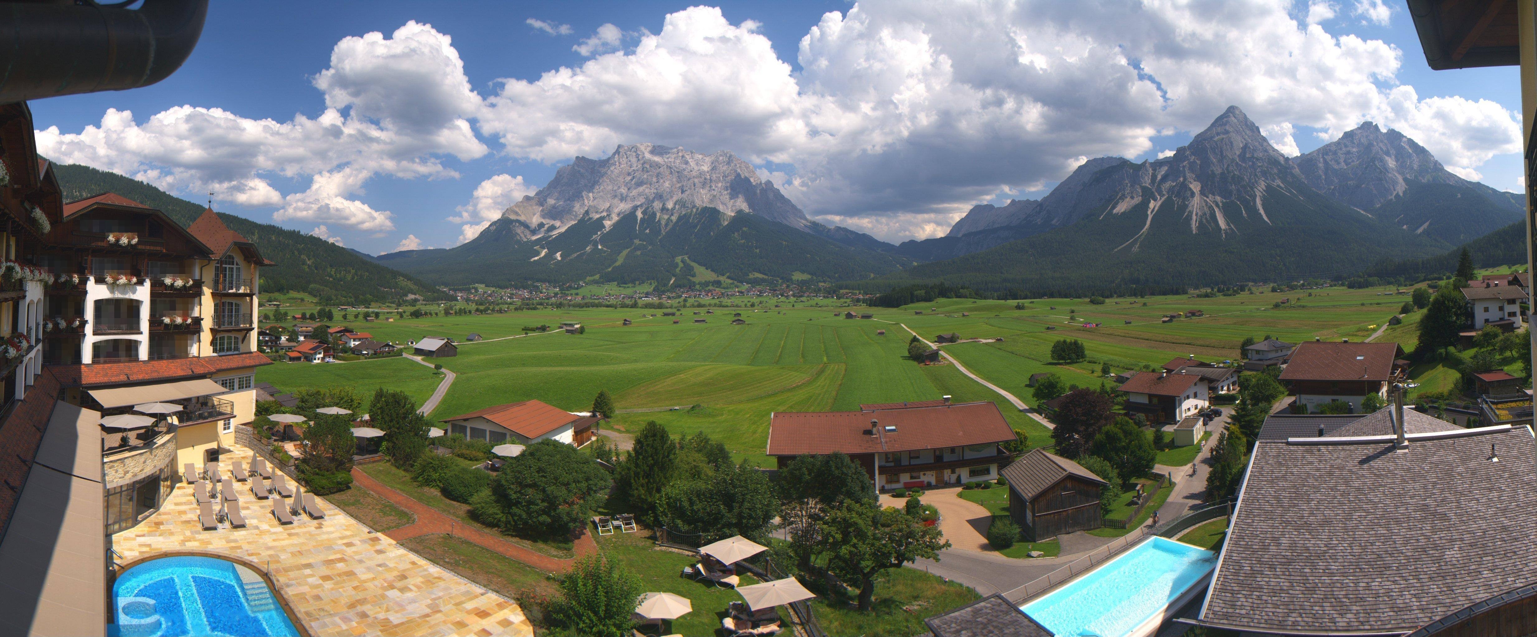 Archiv Foto Webcam Panoramablick Zugspitze