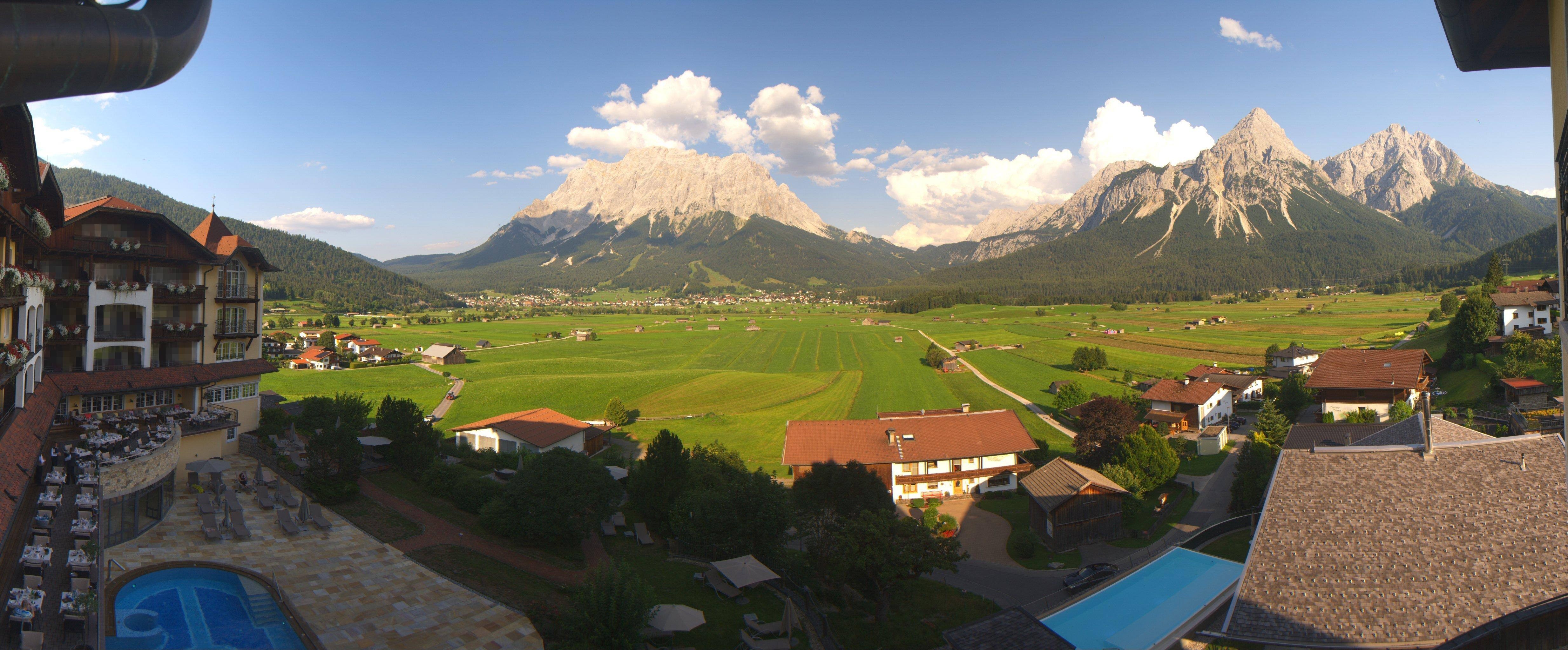 Archiv Foto Webcam Panoramablick Zugspitze