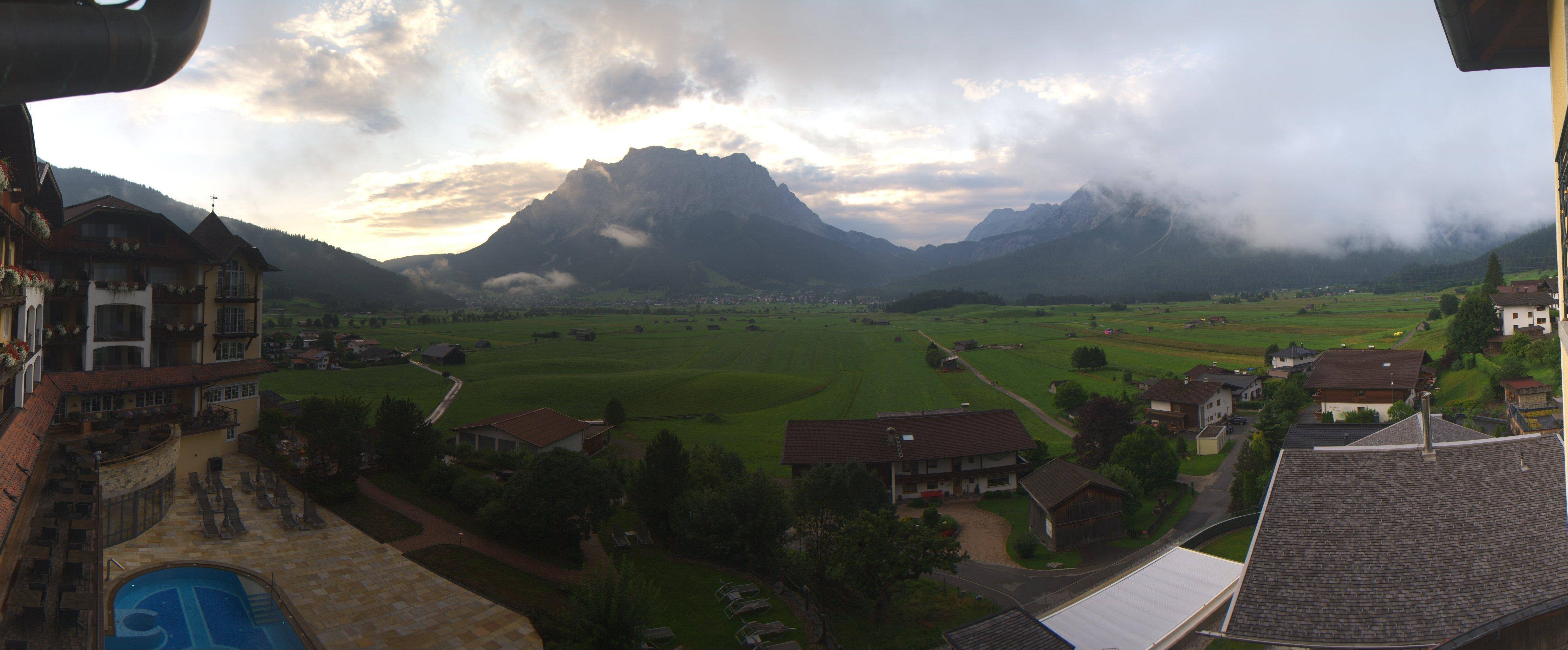 Archiv Foto Webcam Panoramablick Zugspitze