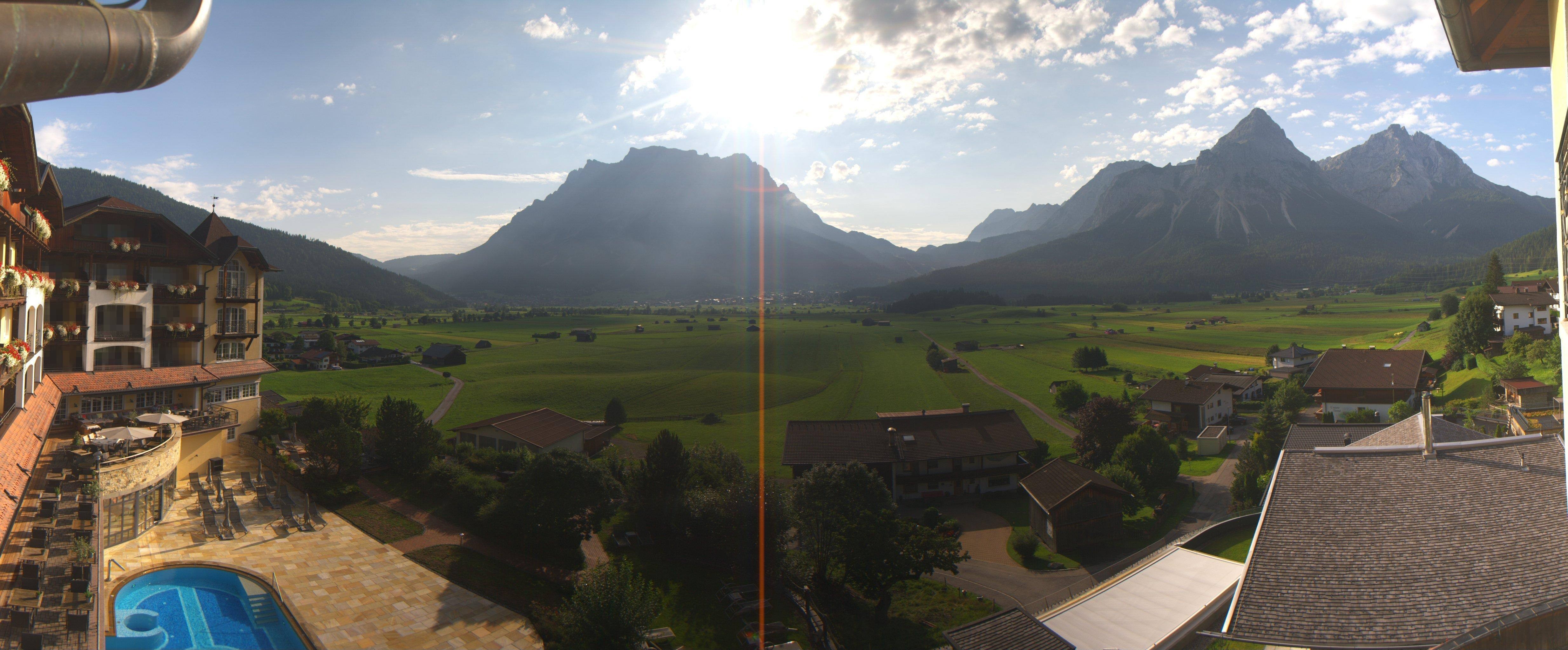Archiv Foto Webcam Panoramablick Zugspitze