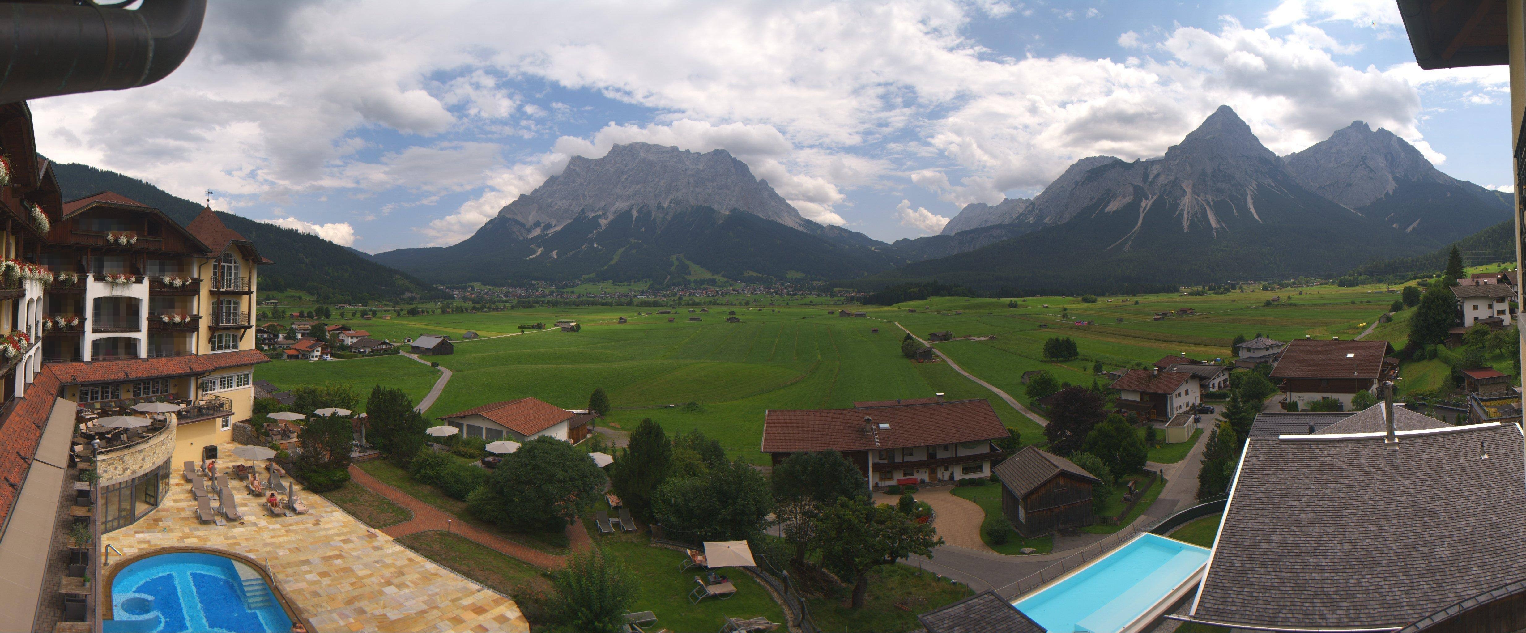 Archiv Foto Webcam Panoramablick Zugspitze