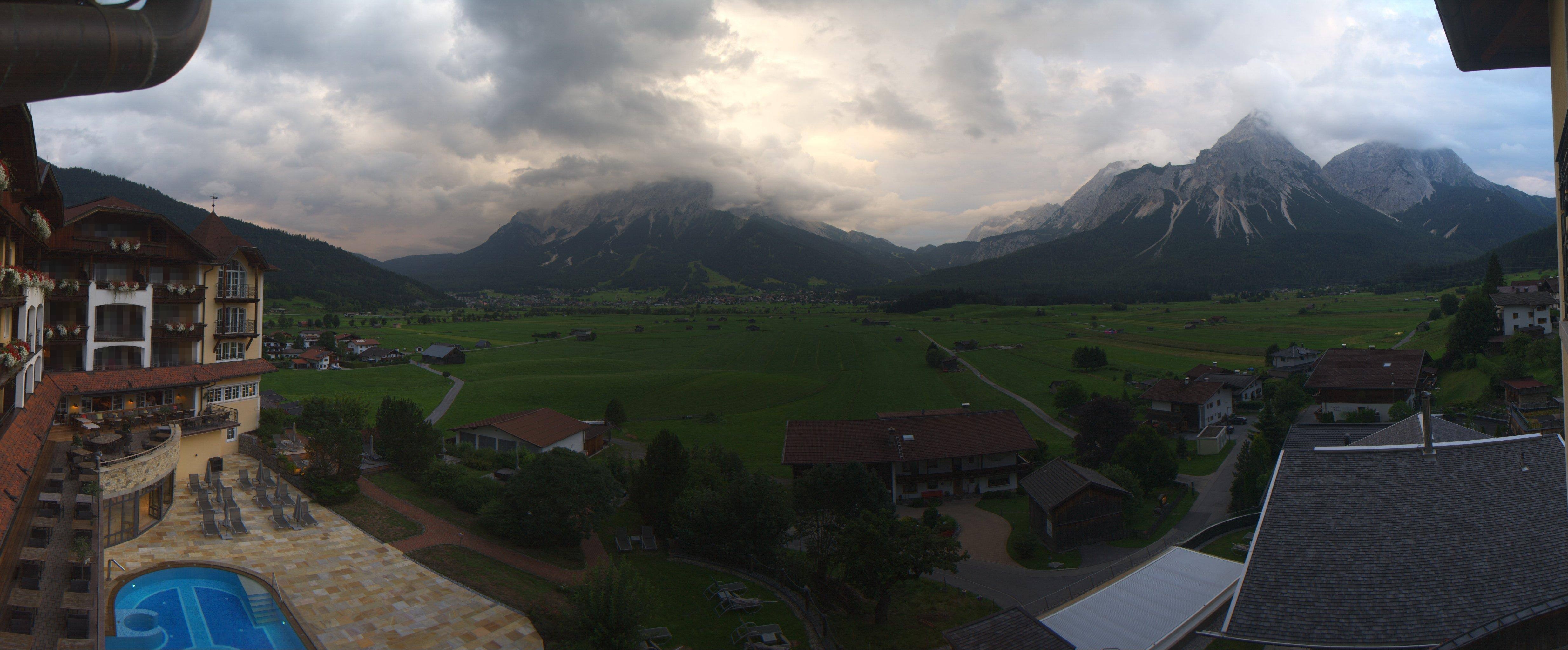 Archiv Foto Webcam Panoramablick Zugspitze