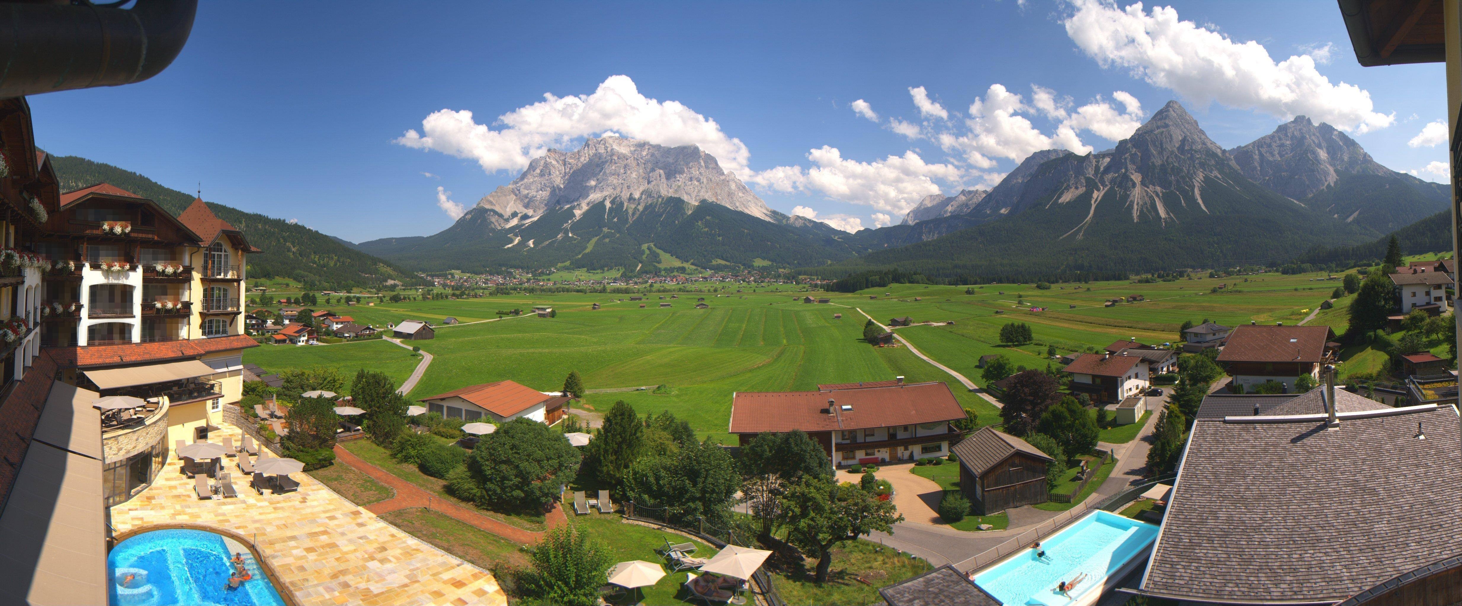 Archiv Foto Webcam Panoramablick Zugspitze