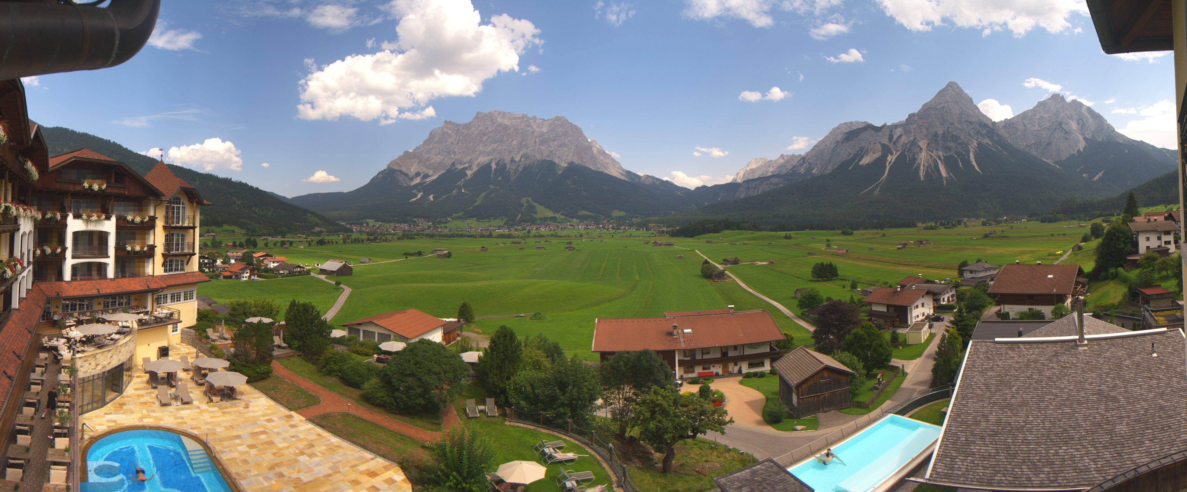 Archived image Webcam Panoramic view Hotel Post Lermoos