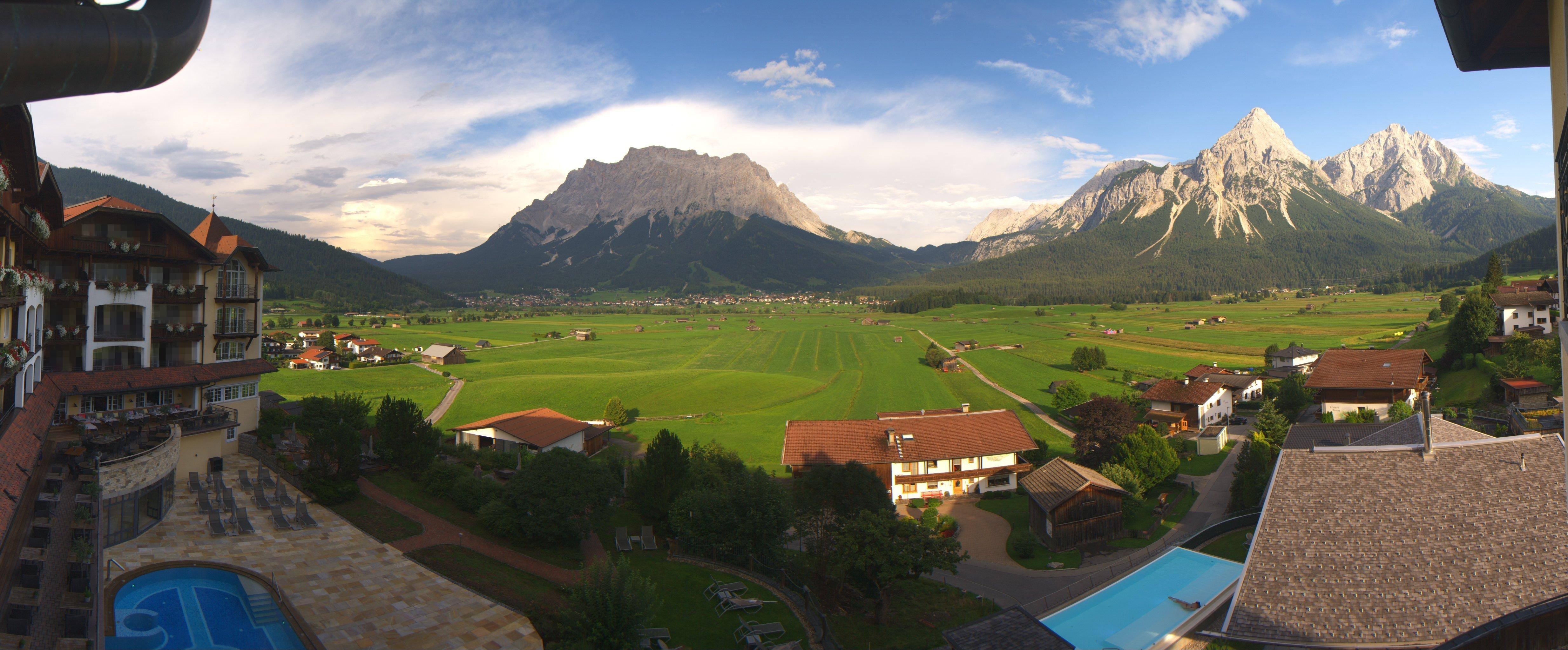 Archived image Webcam Panoramic view Hotel Post Lermoos