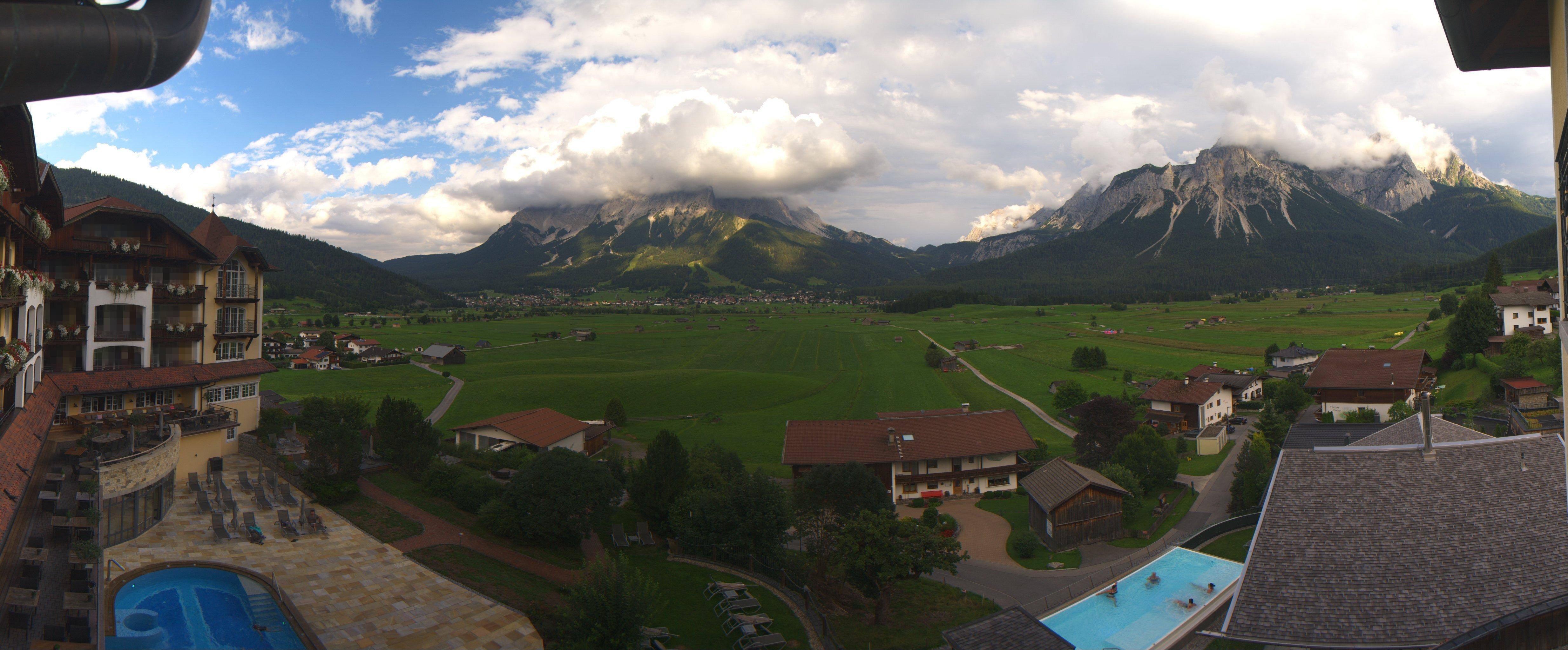 Archiv Foto Webcam Panoramablick Zugspitze