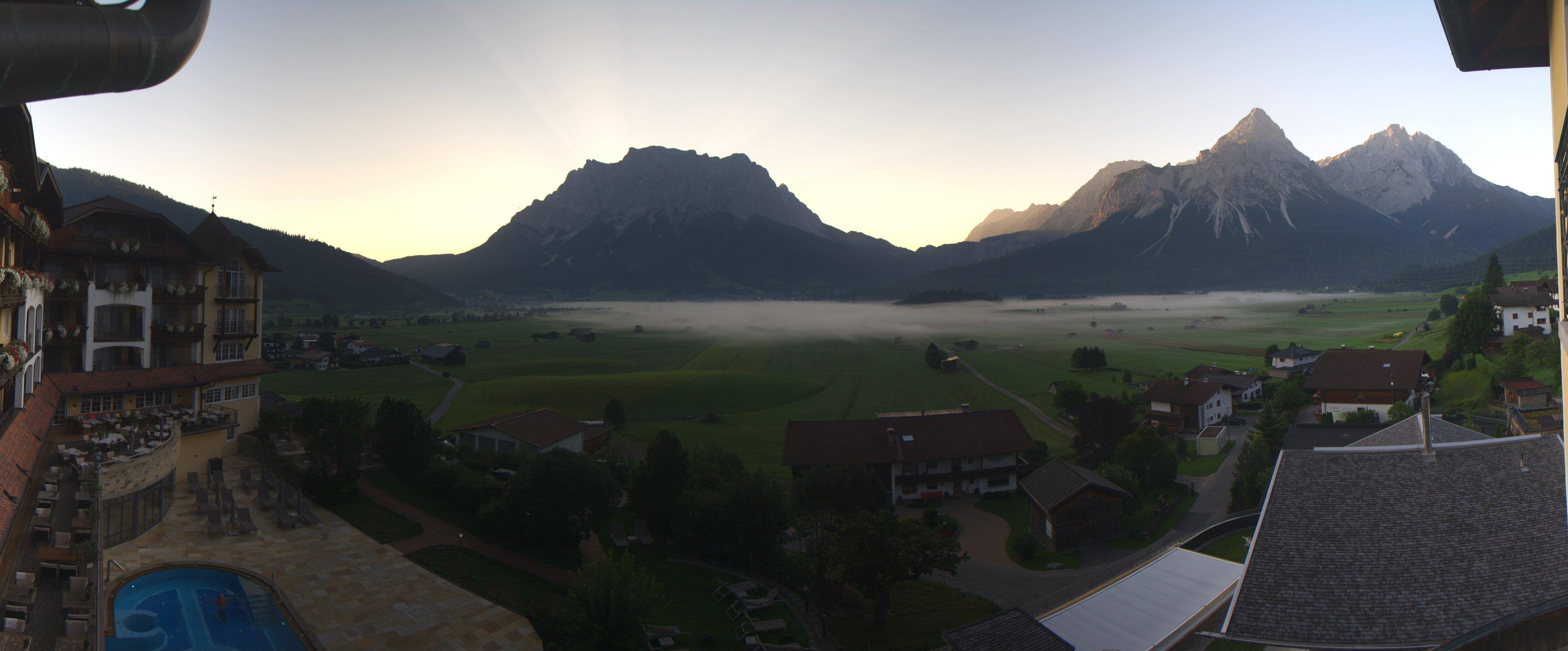 Archiv Foto Webcam Panoramablick Zugspitze