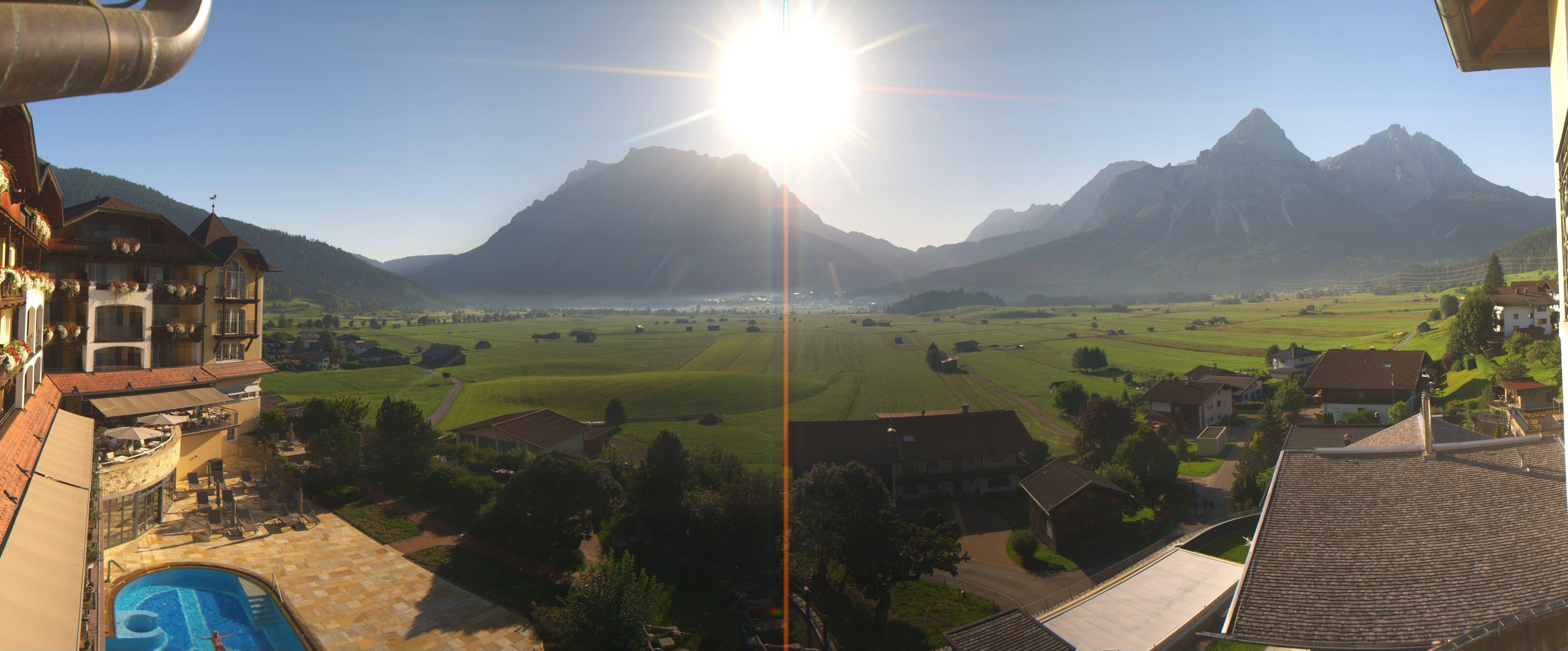 Archiv Foto Webcam Panoramablick Zugspitze