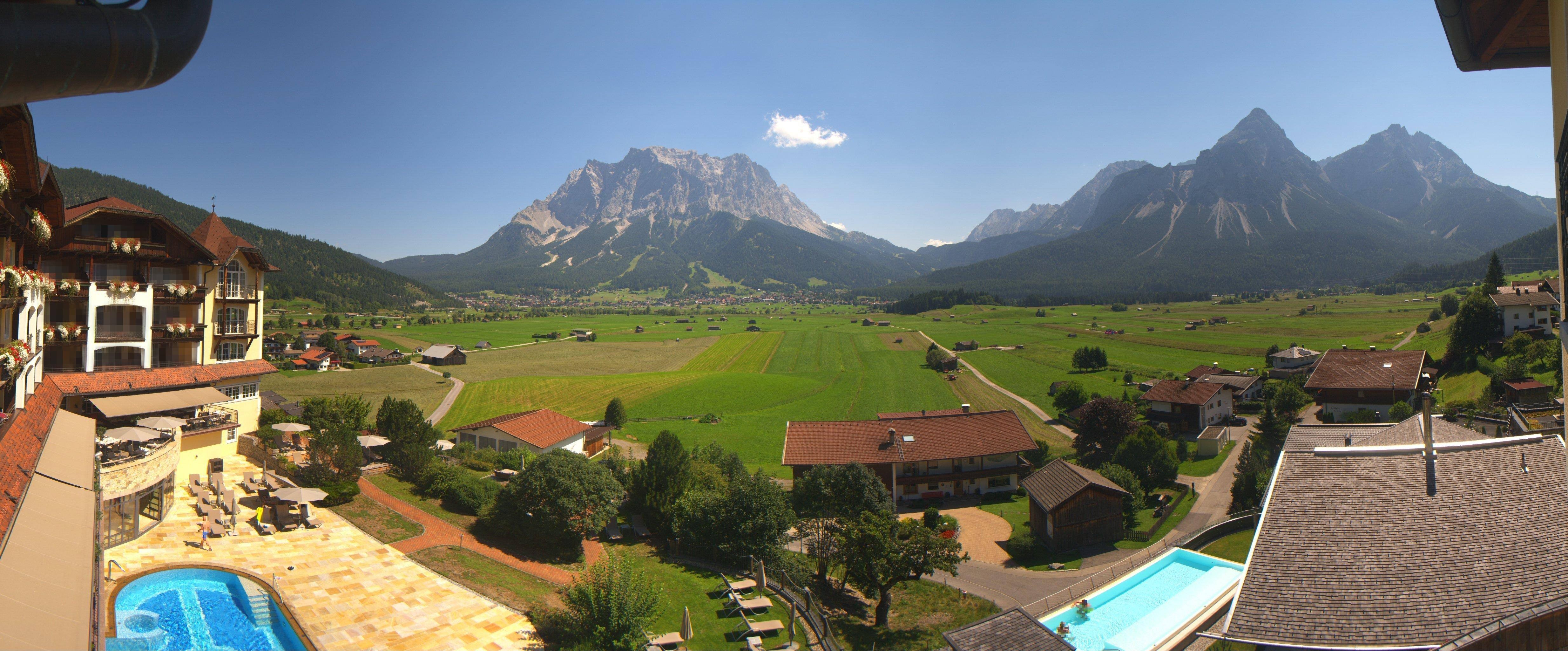 Archived image Webcam Panoramic view Hotel Post Lermoos