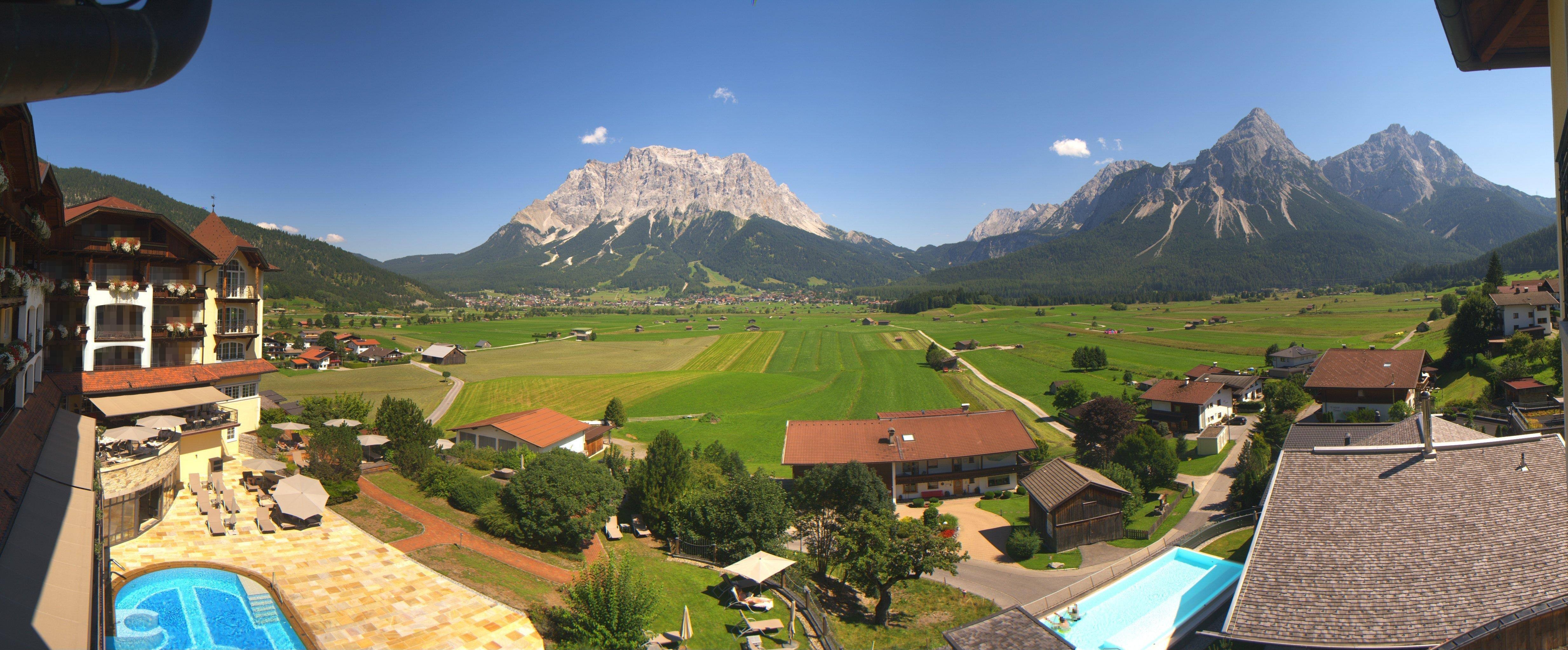 Archived image Webcam Panoramic view Hotel Post Lermoos