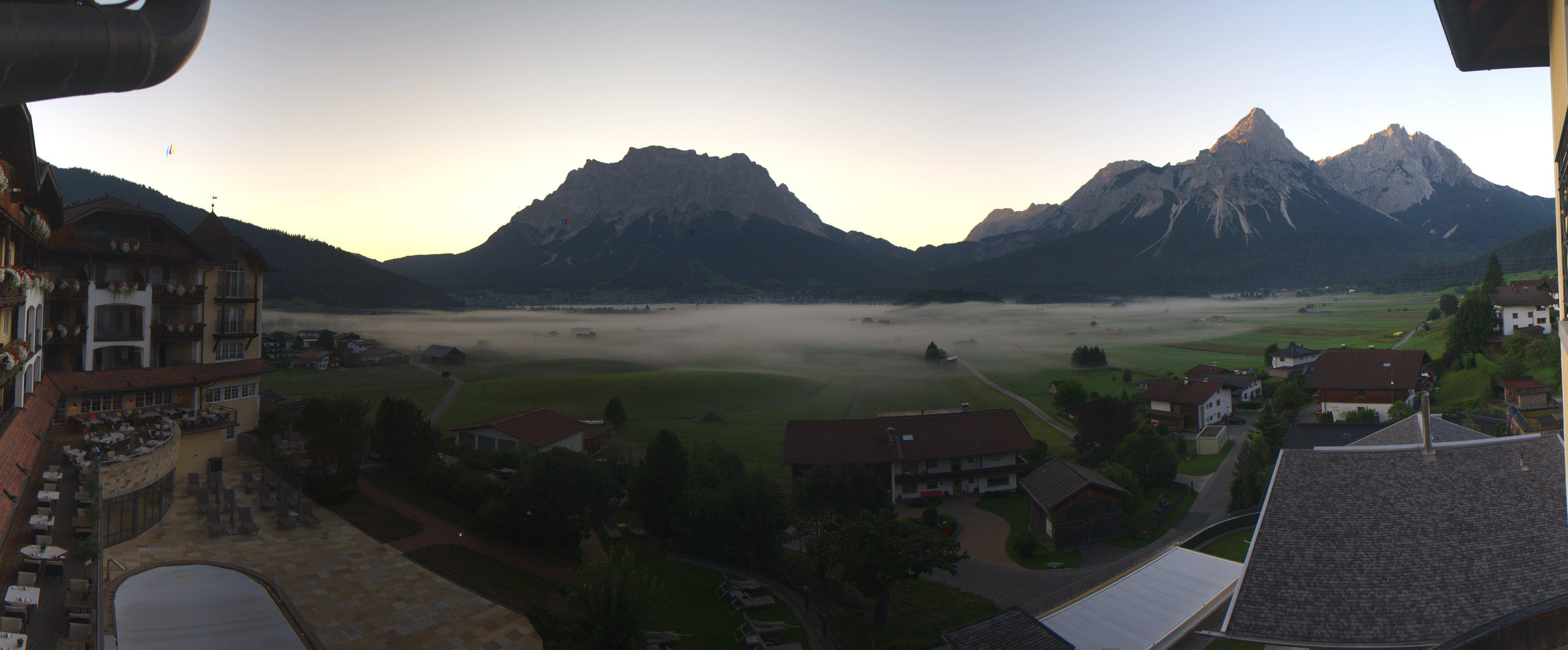 Archiv Foto Webcam Panoramablick Zugspitze