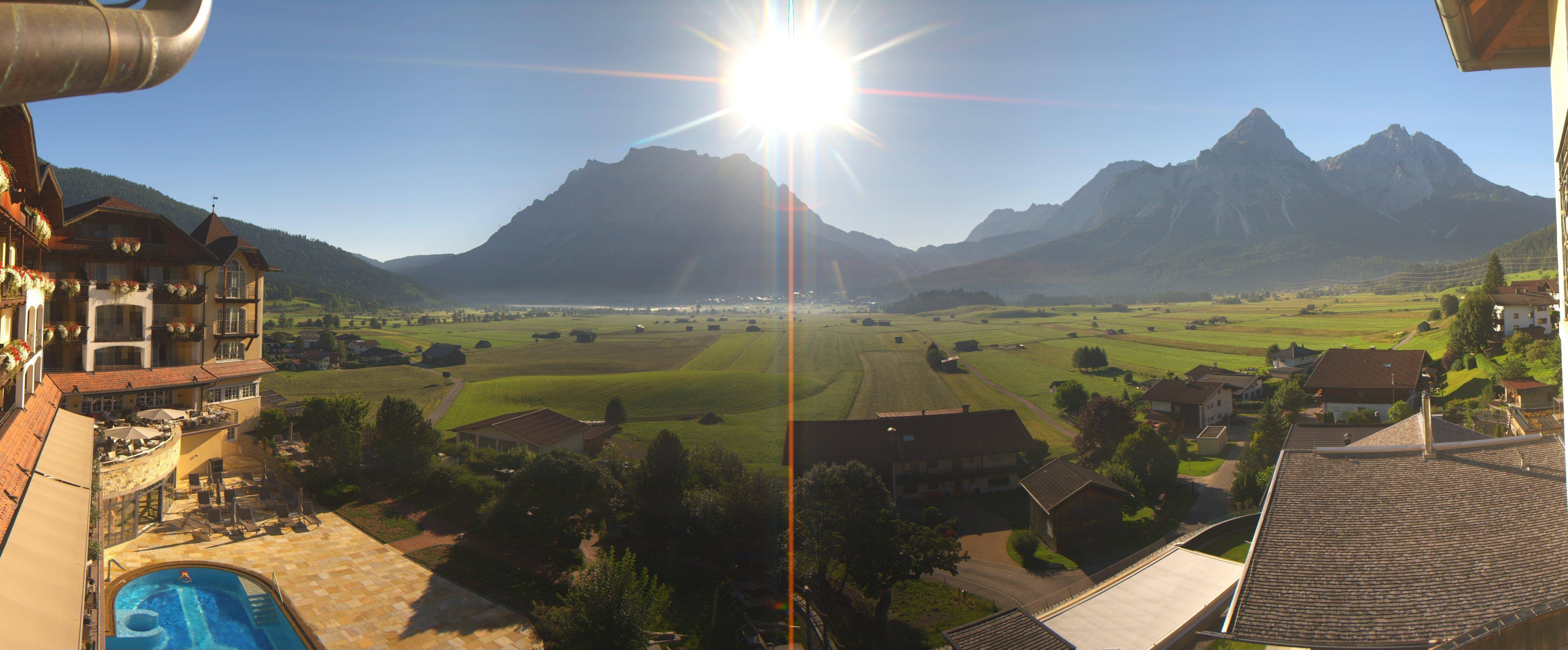 Archiv Foto Webcam Panoramablick Zugspitze