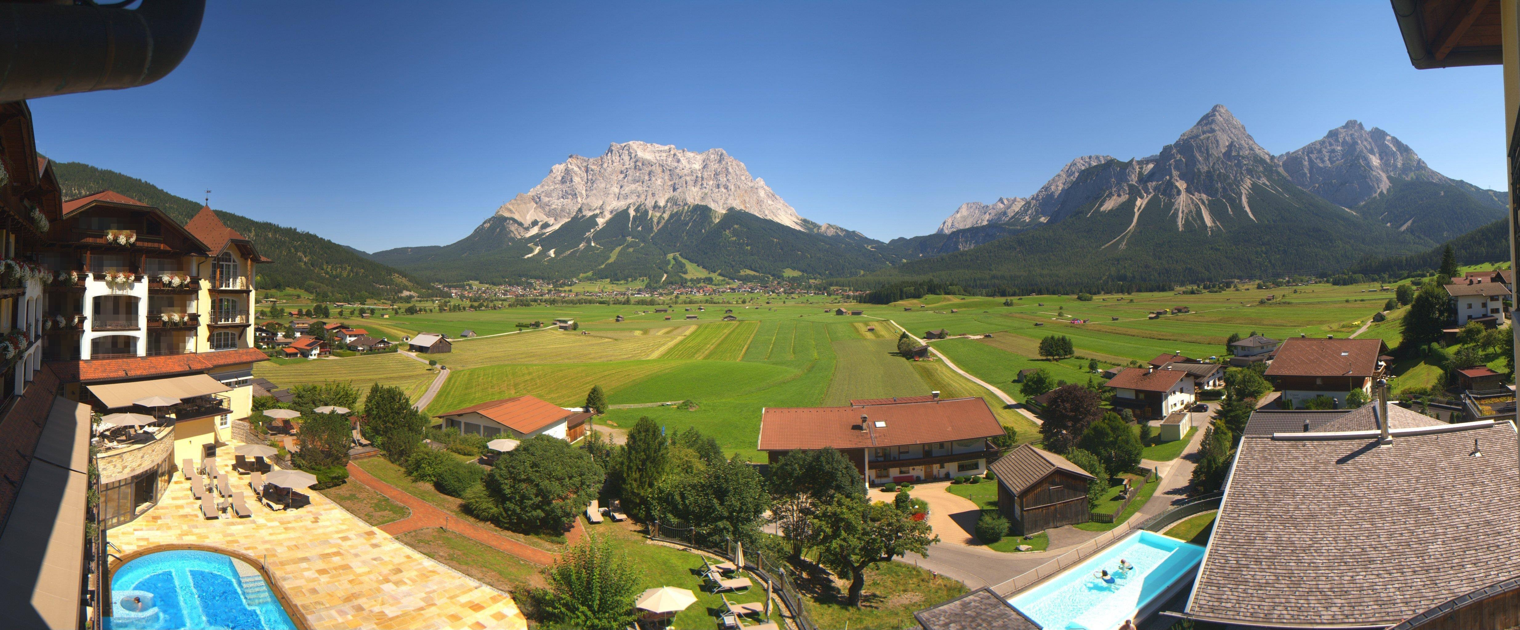 Archiv Foto Webcam Panoramablick Zugspitze