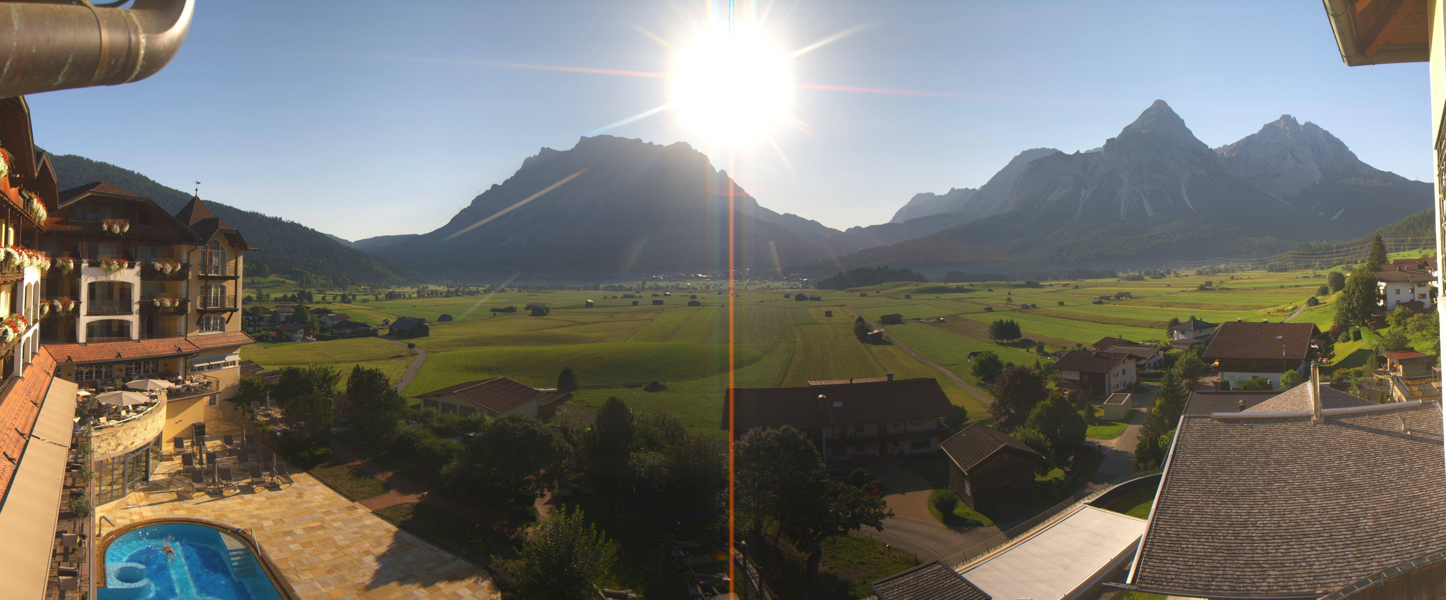 Archiv Foto Webcam Panoramablick Zugspitze
