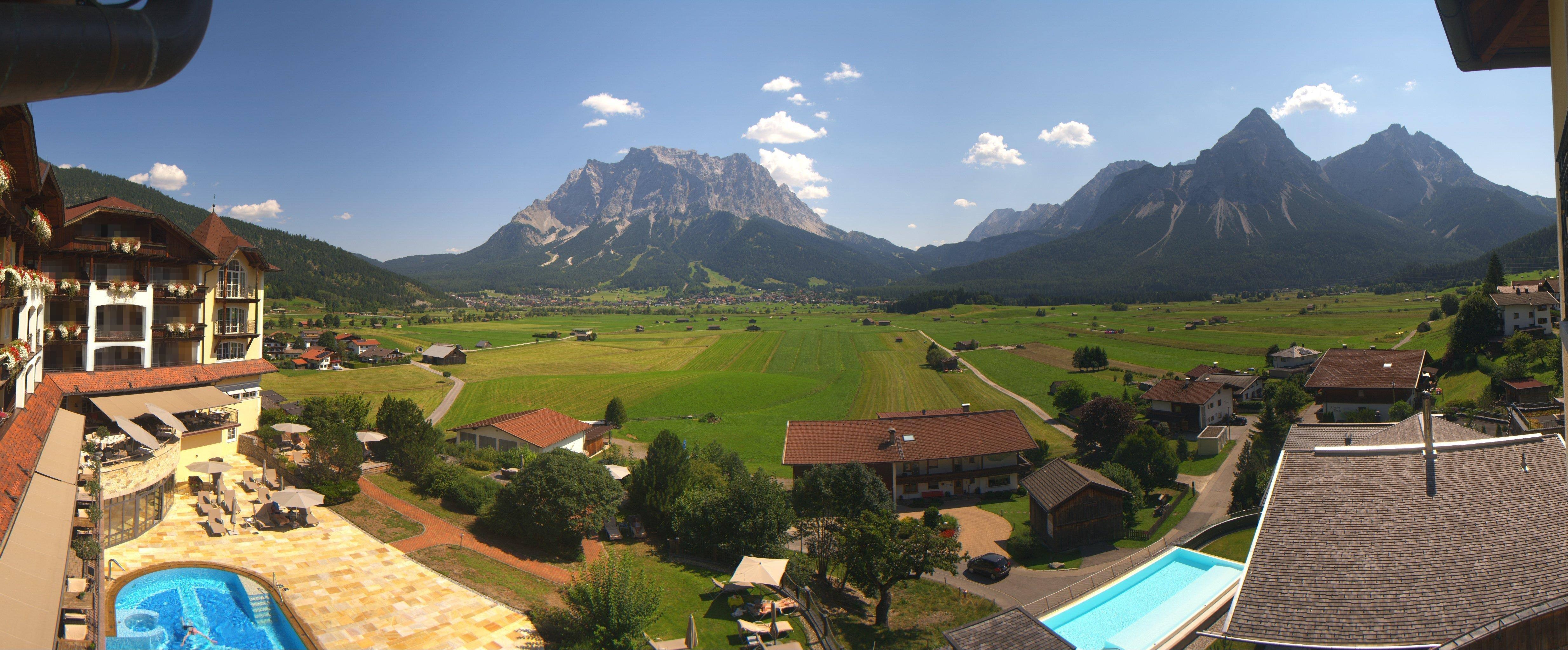 Archiv Foto Webcam Panoramablick Zugspitze