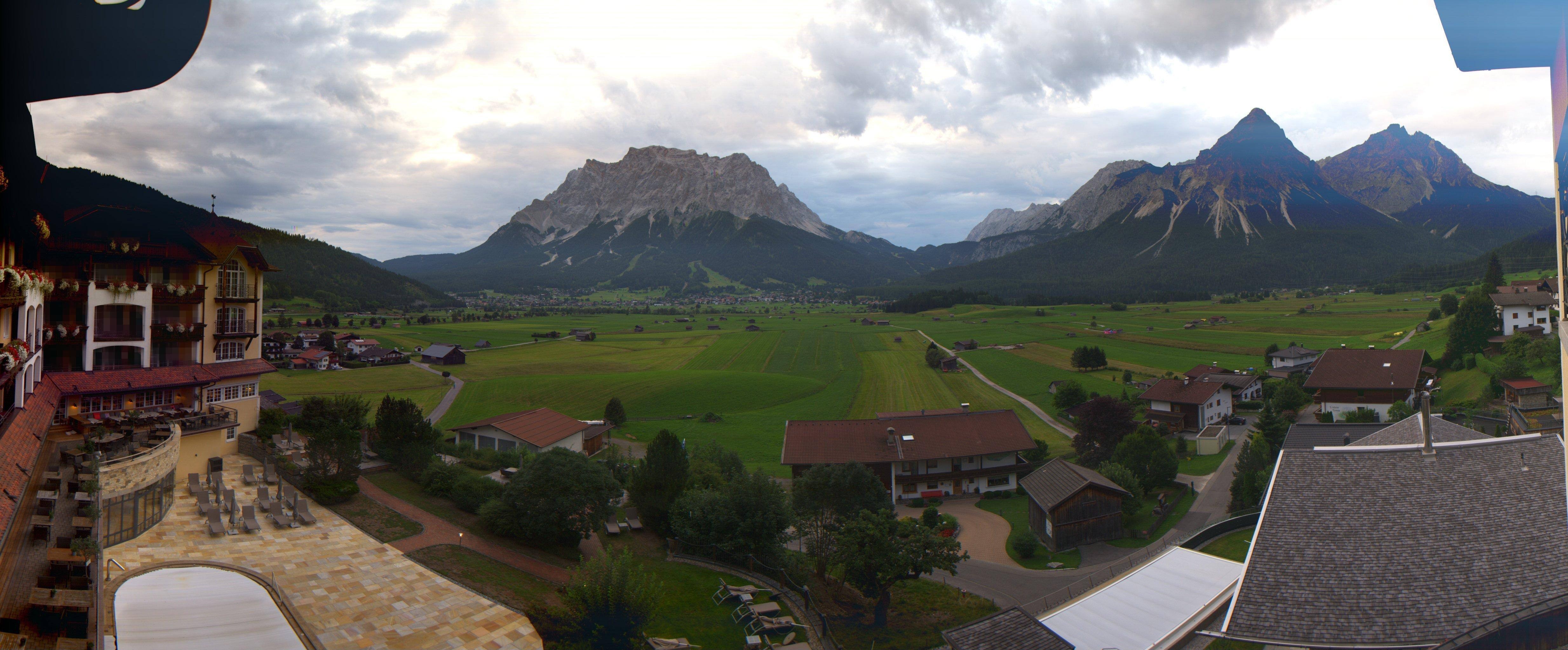 Archiv Foto Webcam Panoramablick Zugspitze