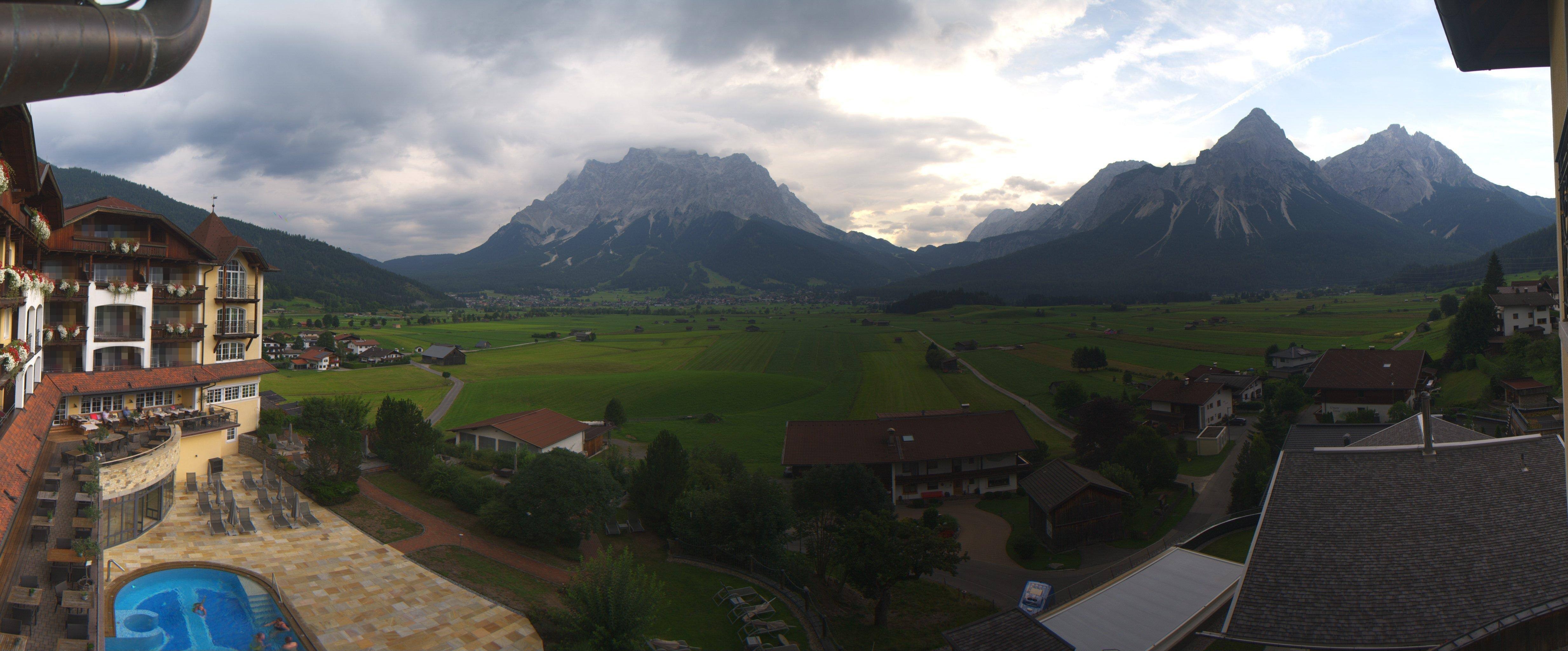 Archived image Webcam Panoramic view Hotel Post Lermoos