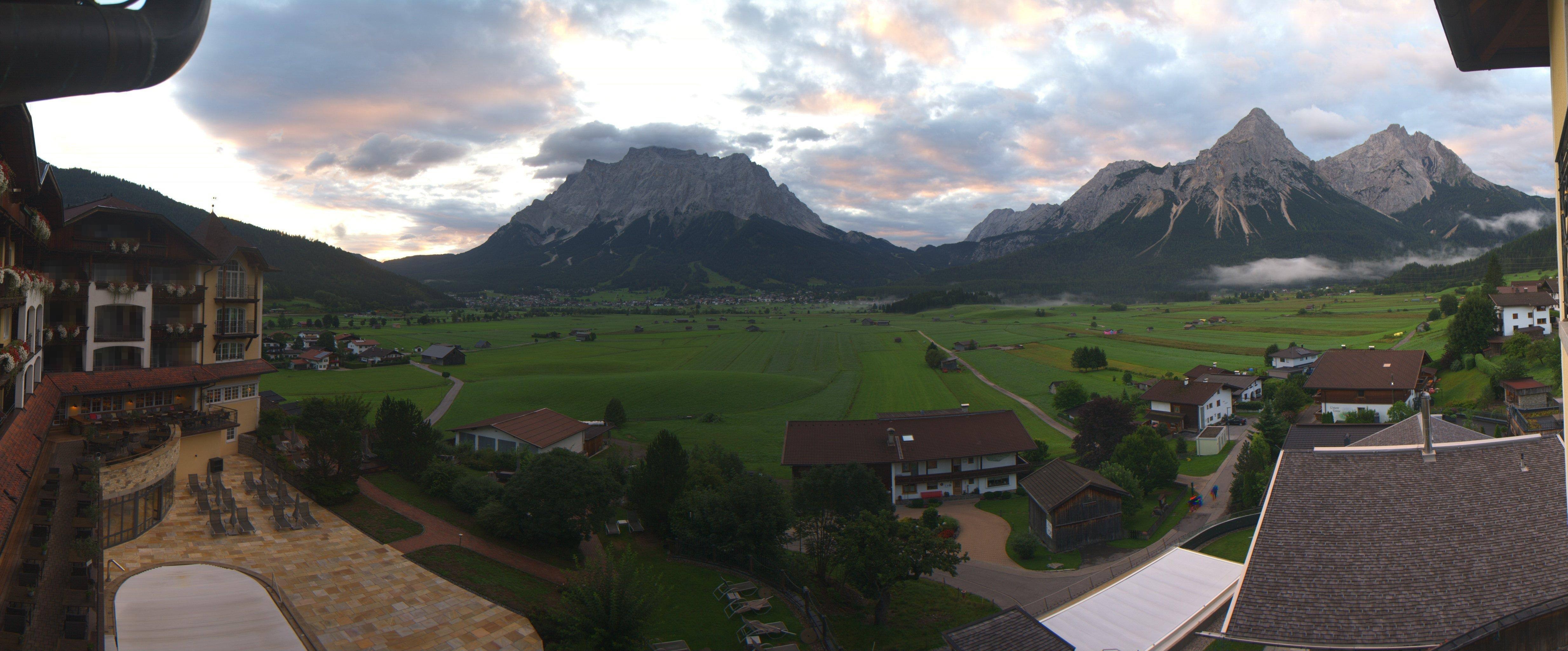 Archiv Foto Webcam Panoramablick Zugspitze