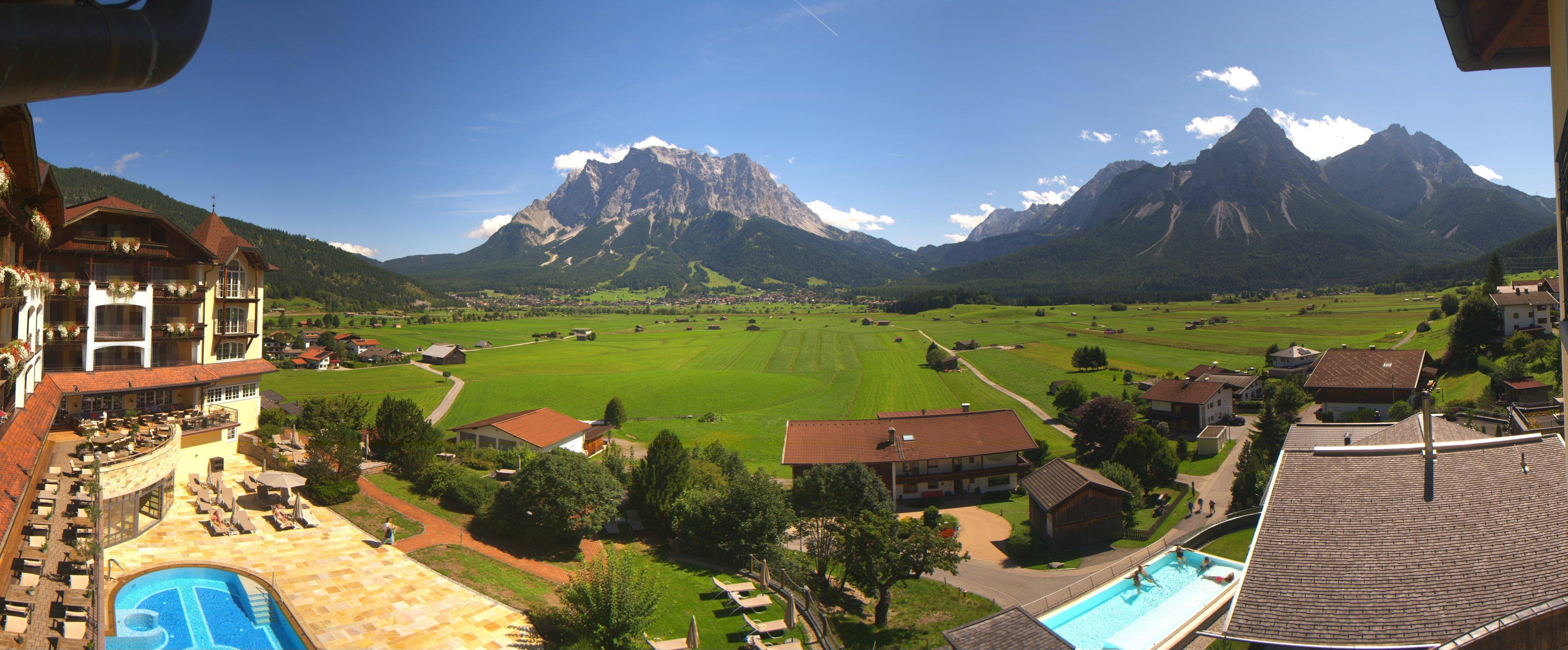Archiv Foto Webcam Panoramablick Zugspitze