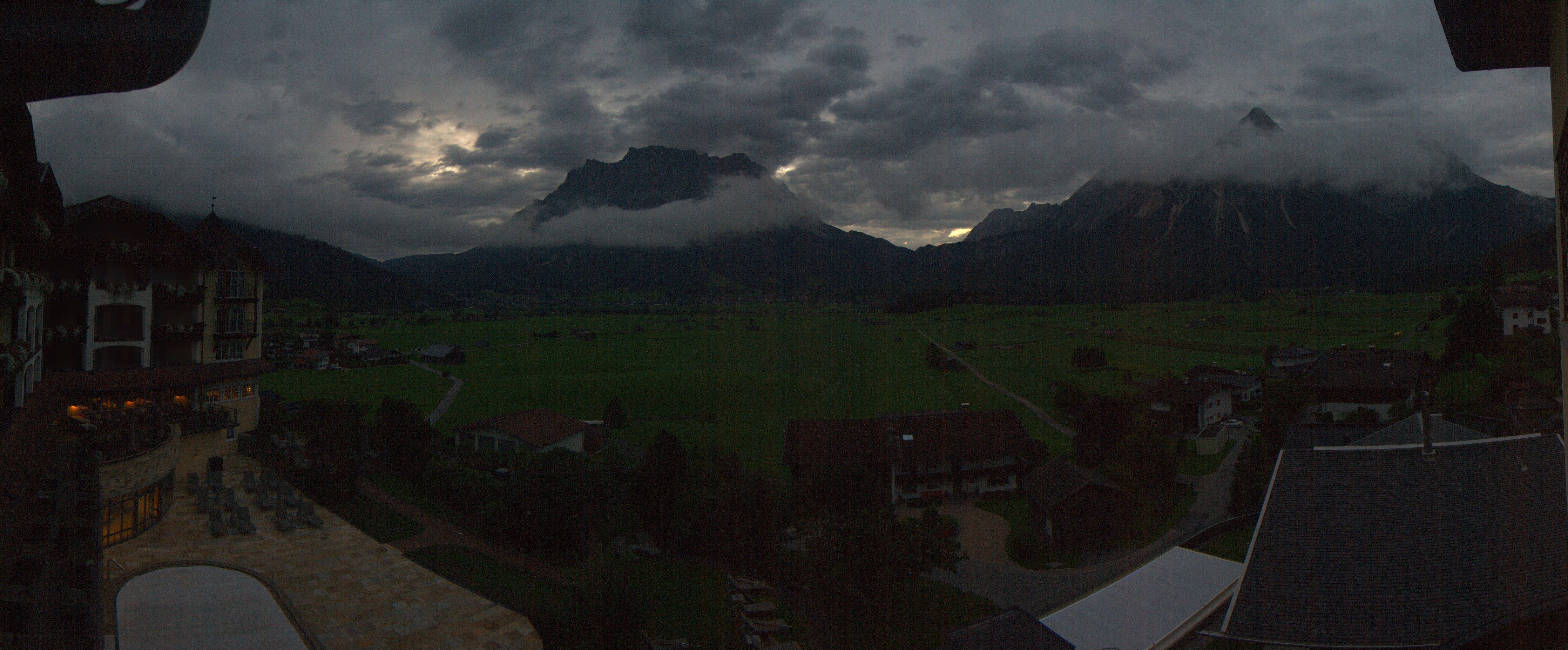 Archiv Foto Webcam Panoramablick Zugspitze