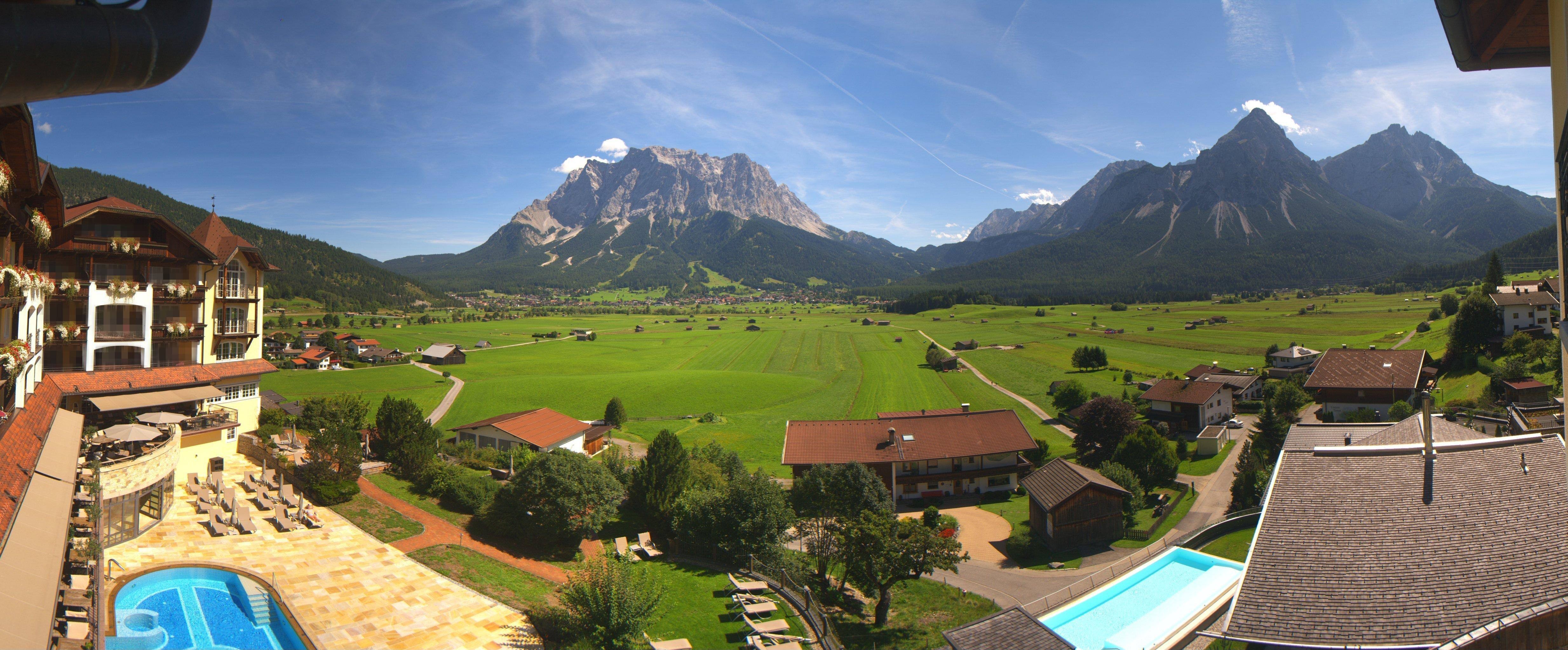Archiv Foto Webcam Panoramablick Zugspitze
