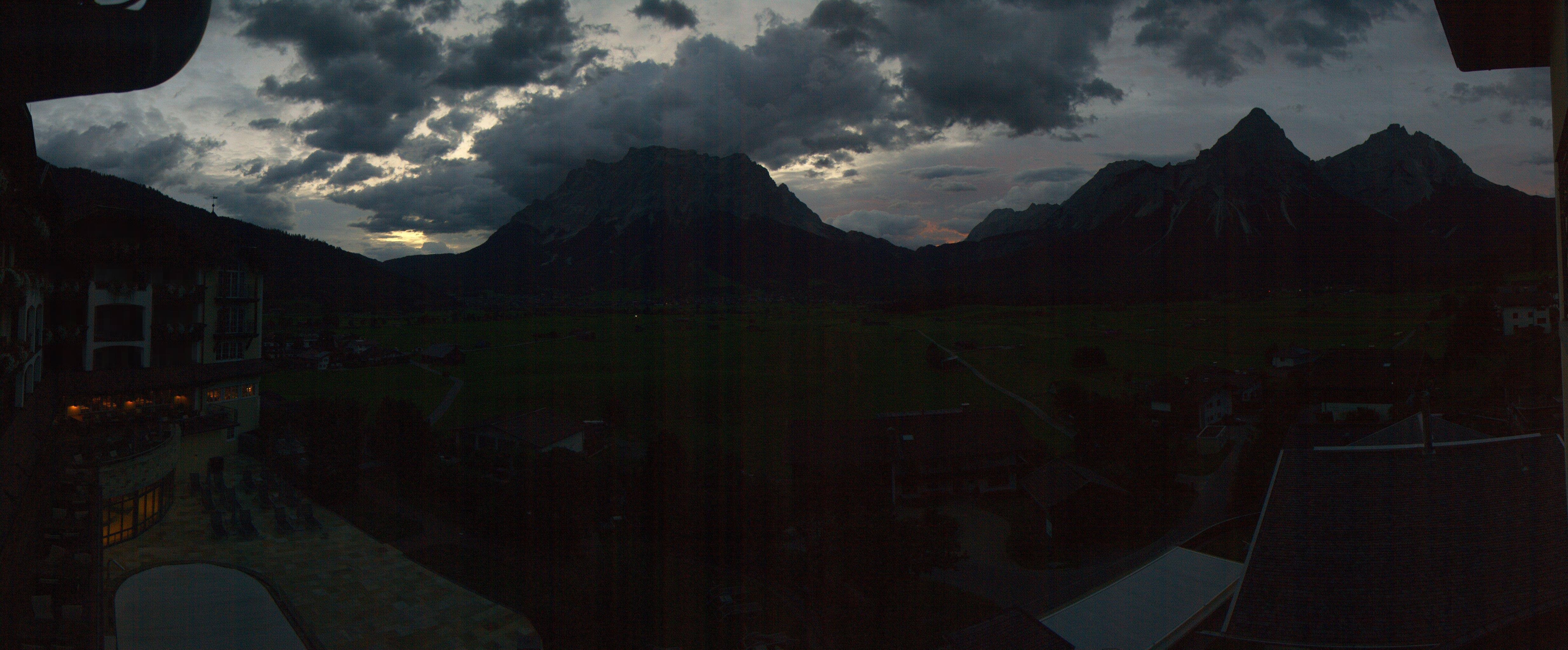 Archived image Webcam Panoramic view Hotel Post Lermoos