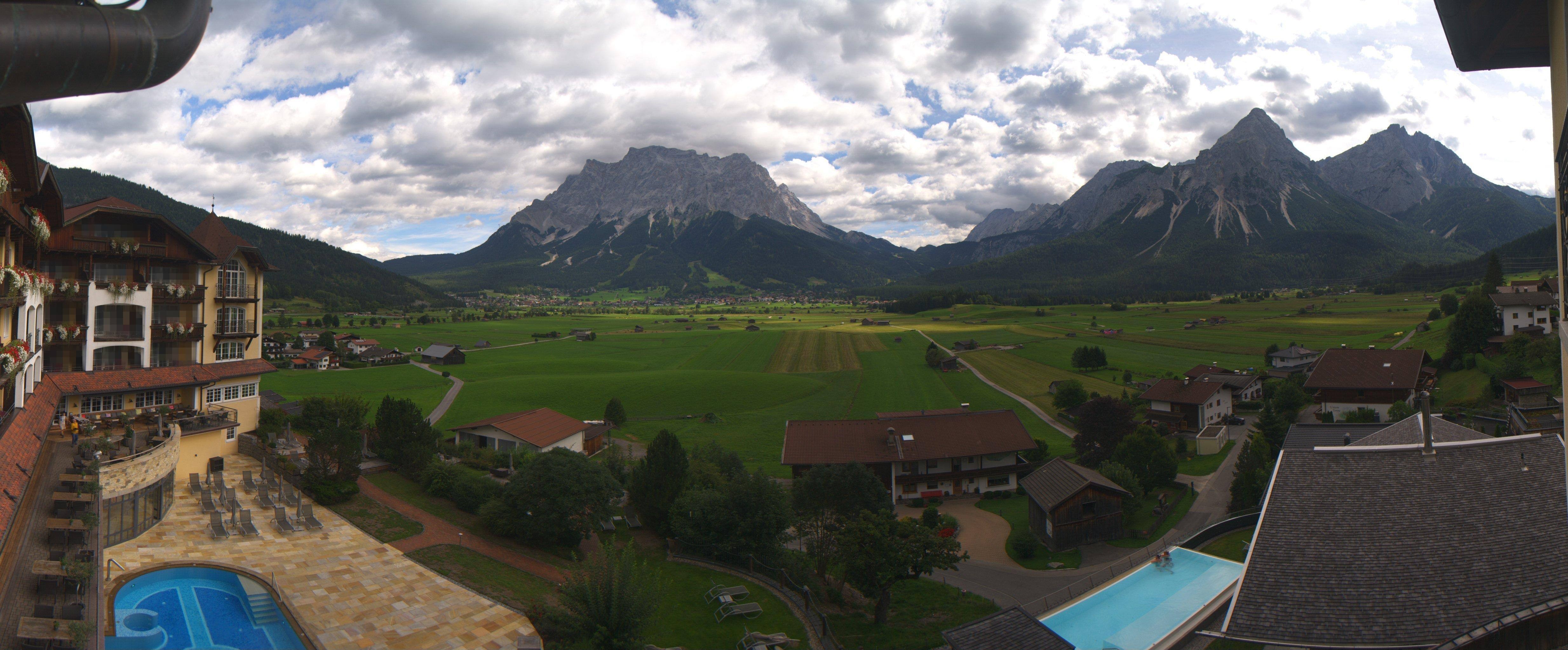 Archiv Foto Webcam Panoramablick Zugspitze
