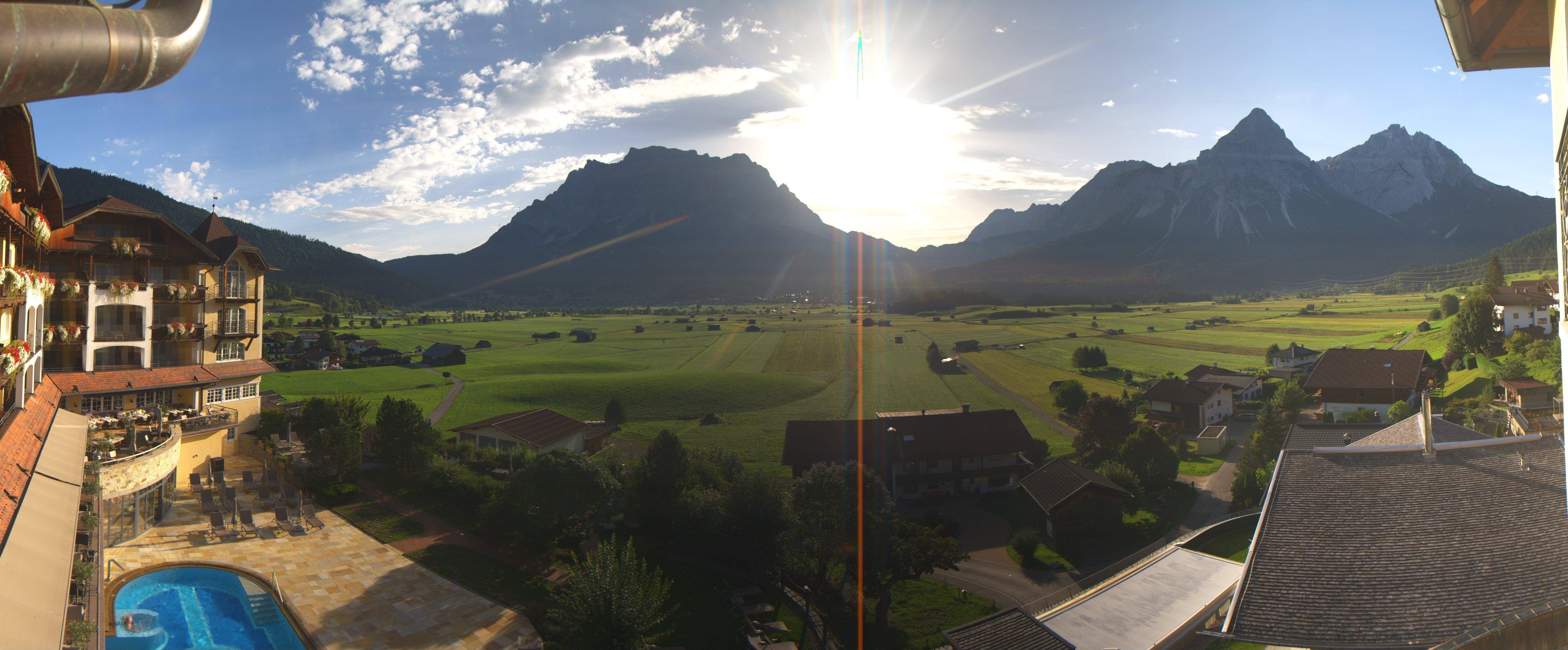 Archiv Foto Webcam Panoramablick Zugspitze