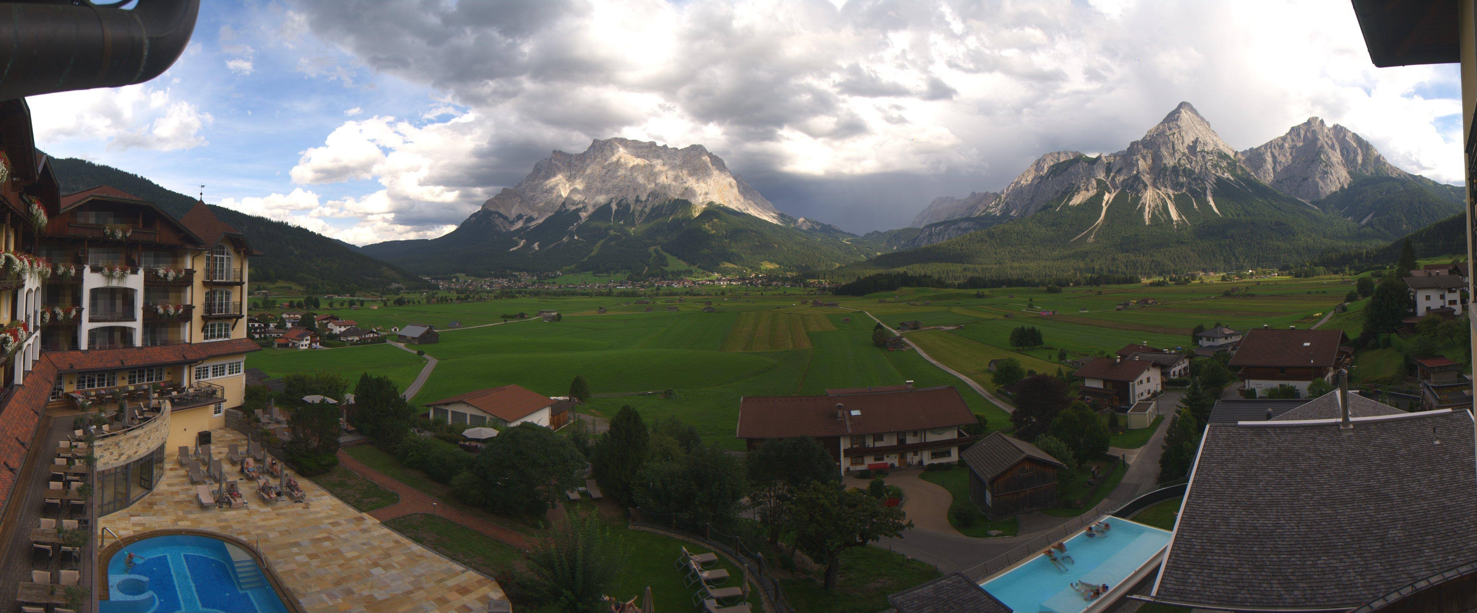 Archiv Foto Webcam Panoramablick Zugspitze