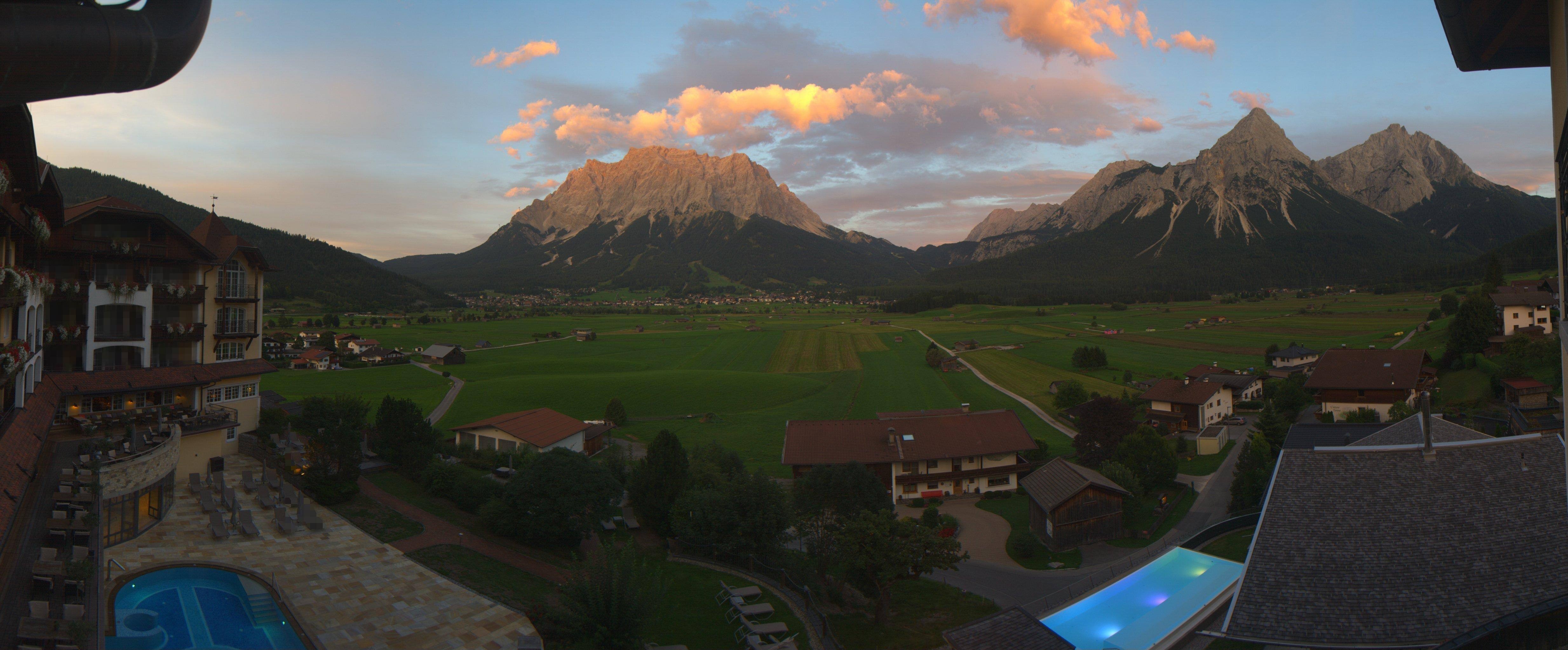 Archiv Foto Webcam Panoramablick Zugspitze