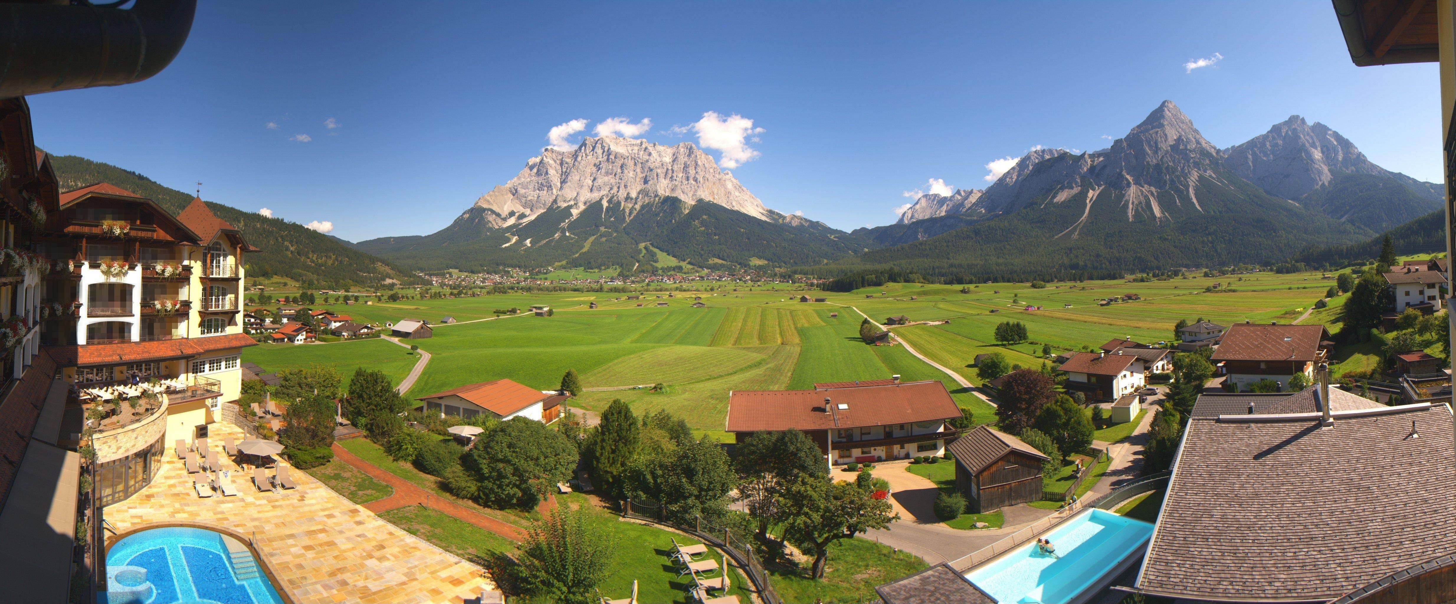 Archiv Foto Webcam Panoramablick Zugspitze