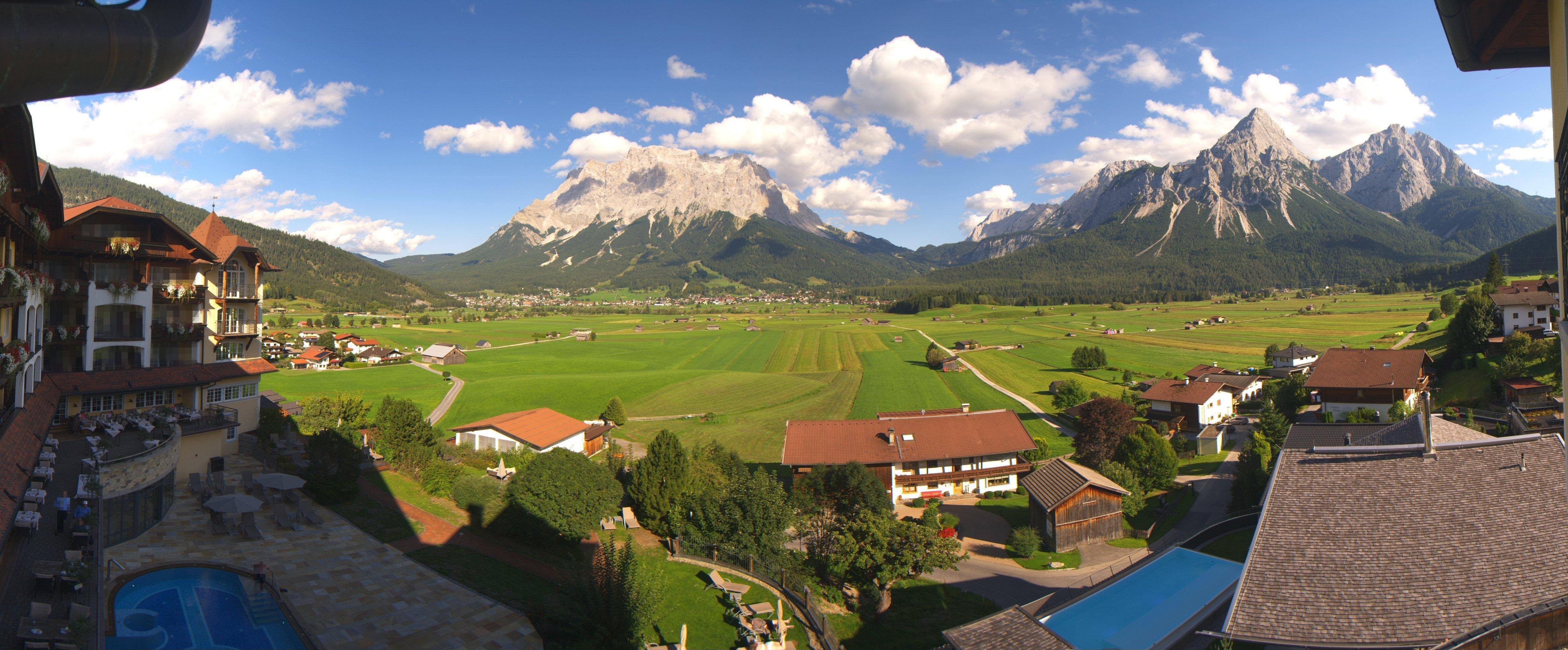 Archiv Foto Webcam Panoramablick Zugspitze