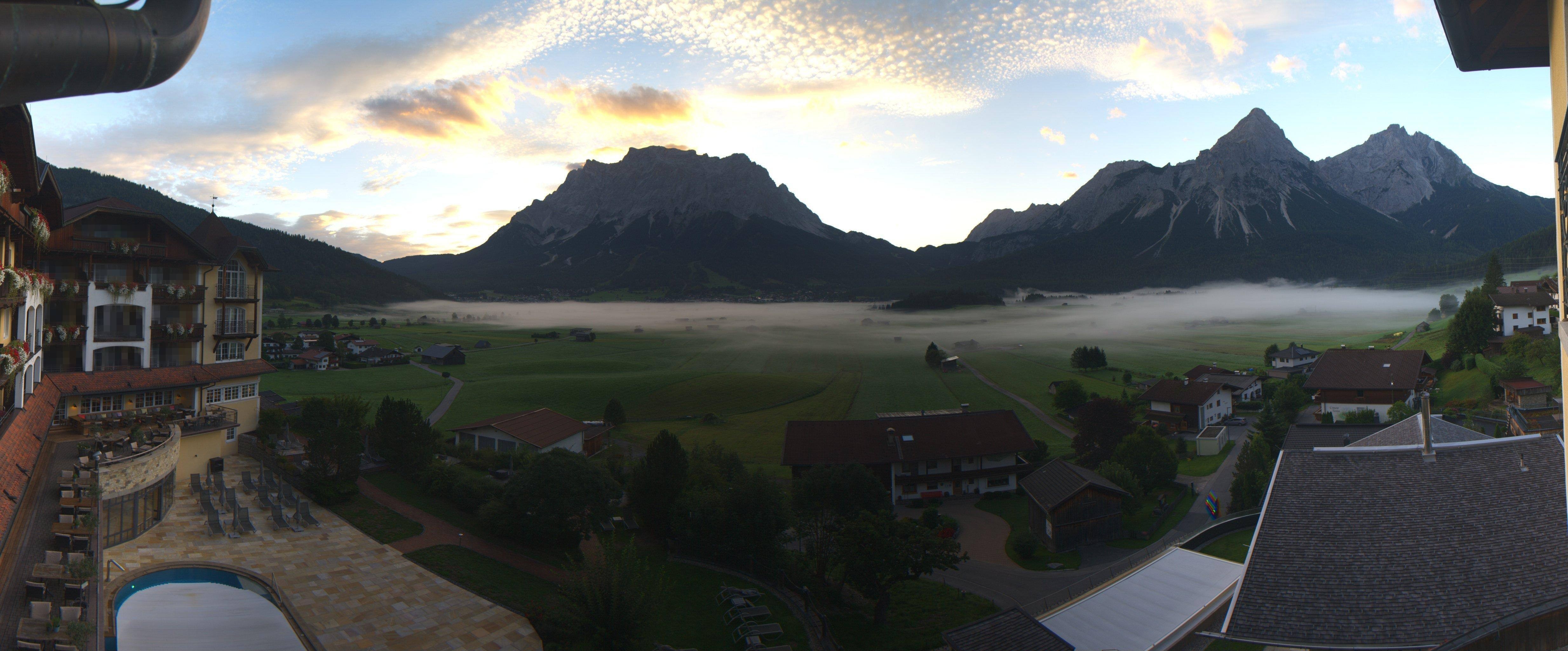Archived image Webcam Panoramic view Hotel Post Lermoos
