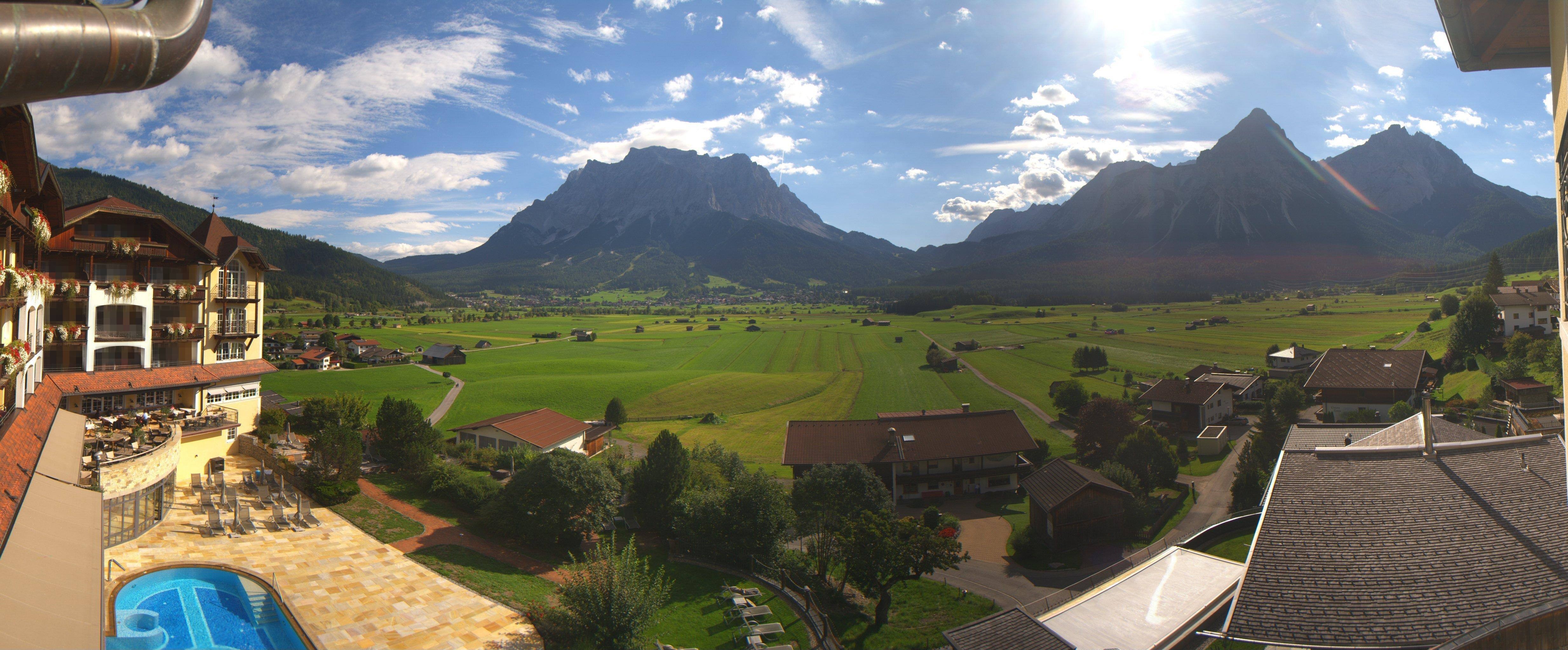 Archived image Webcam Panoramic view Hotel Post Lermoos