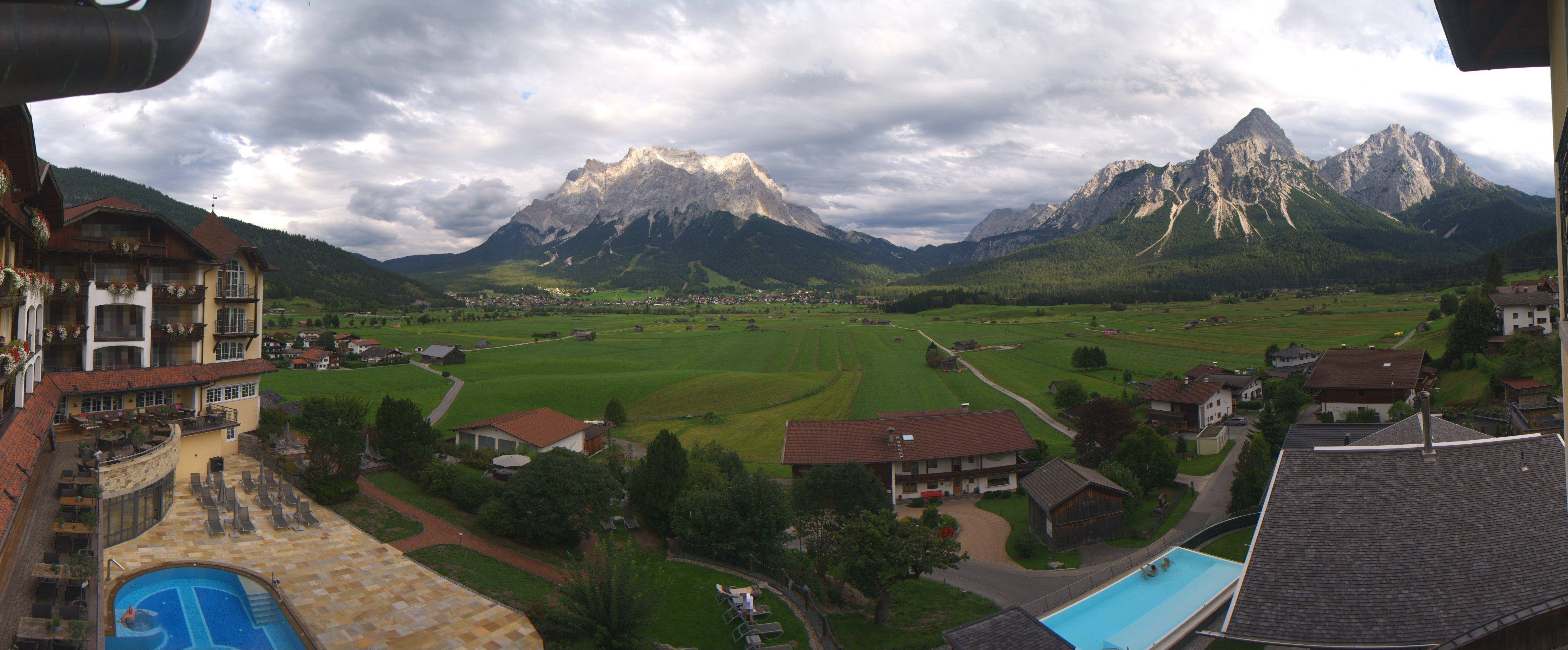 Archived image Webcam Panoramic view Hotel Post Lermoos