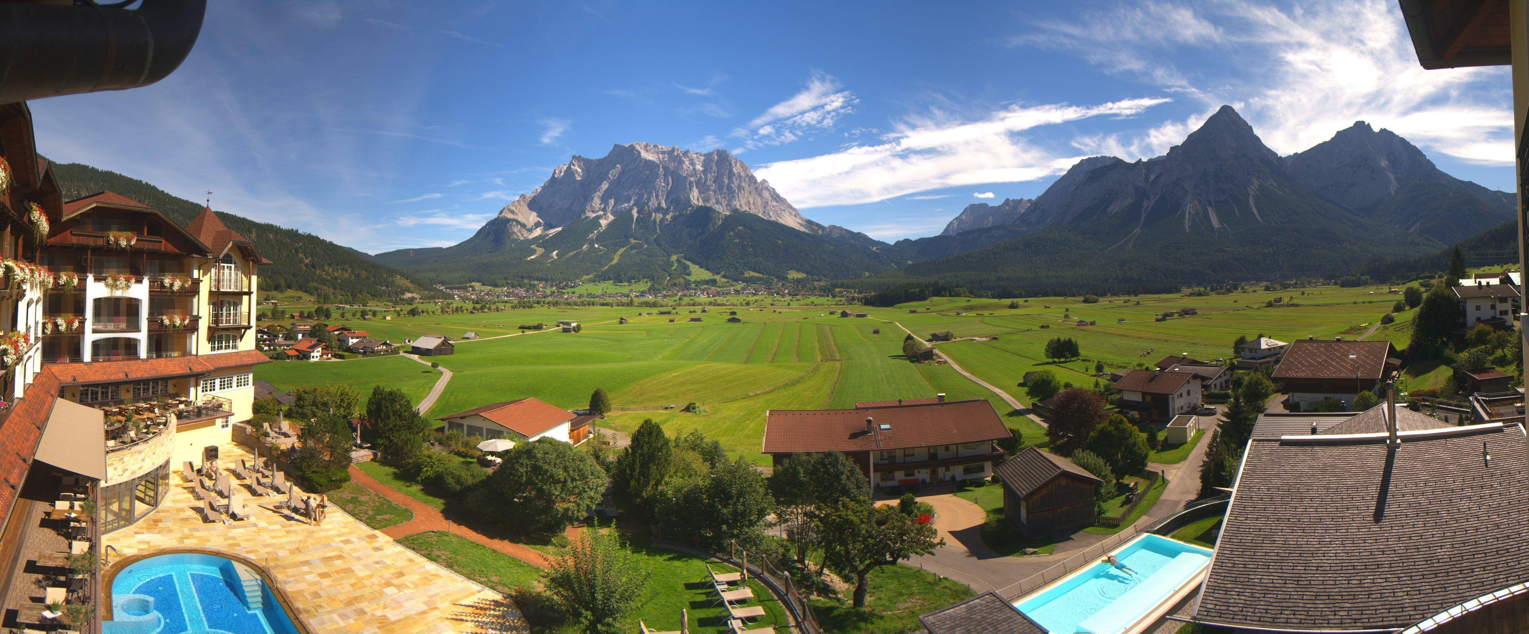 Archived image Webcam Panoramic view Hotel Post Lermoos