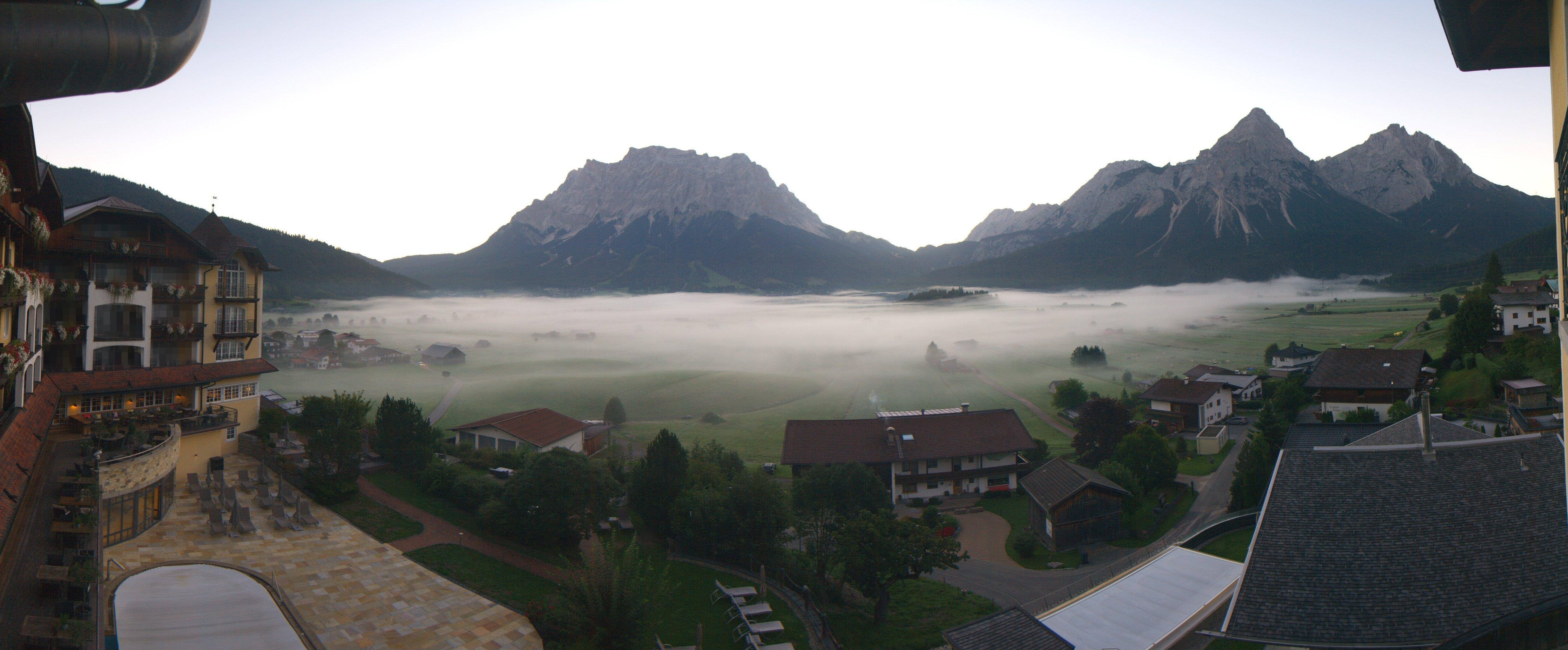 Archiv Foto Webcam Panoramablick Zugspitze