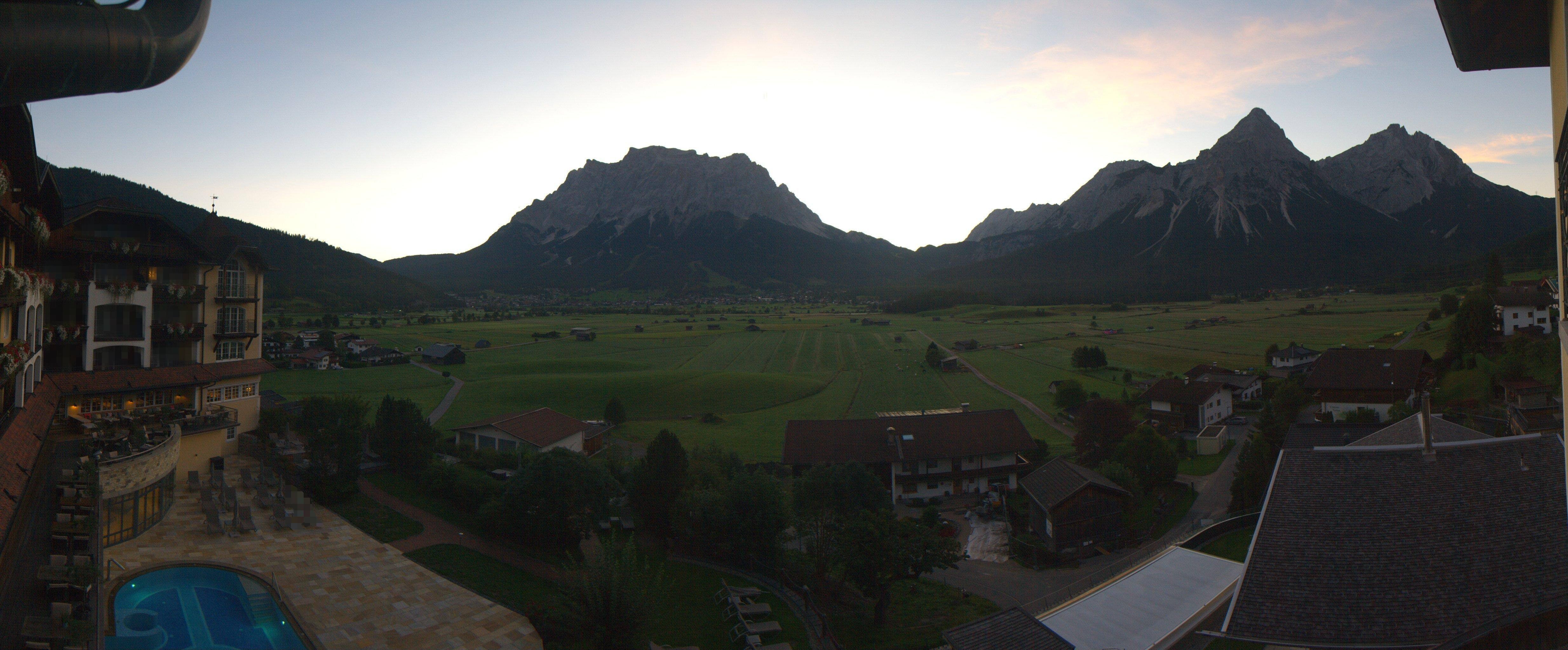 Archiv Foto Webcam Panoramablick Zugspitze