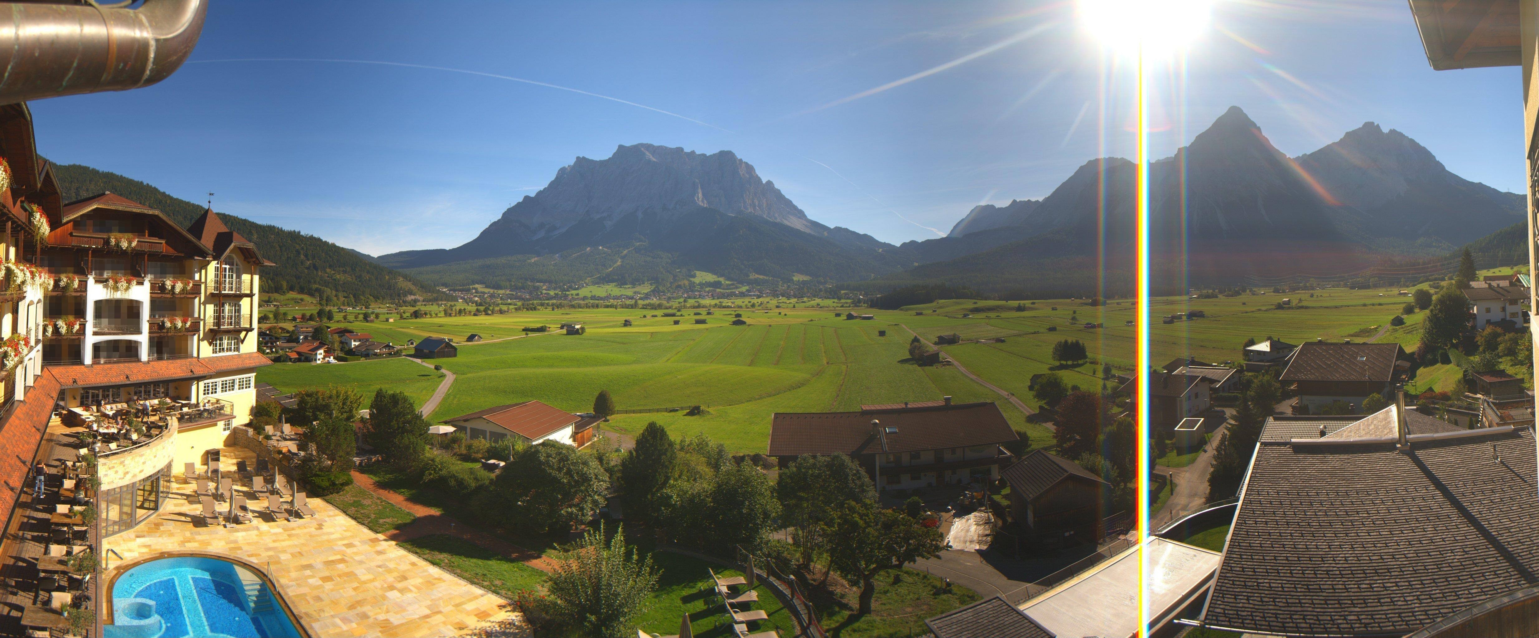 Archiv Foto Webcam Panoramablick Zugspitze