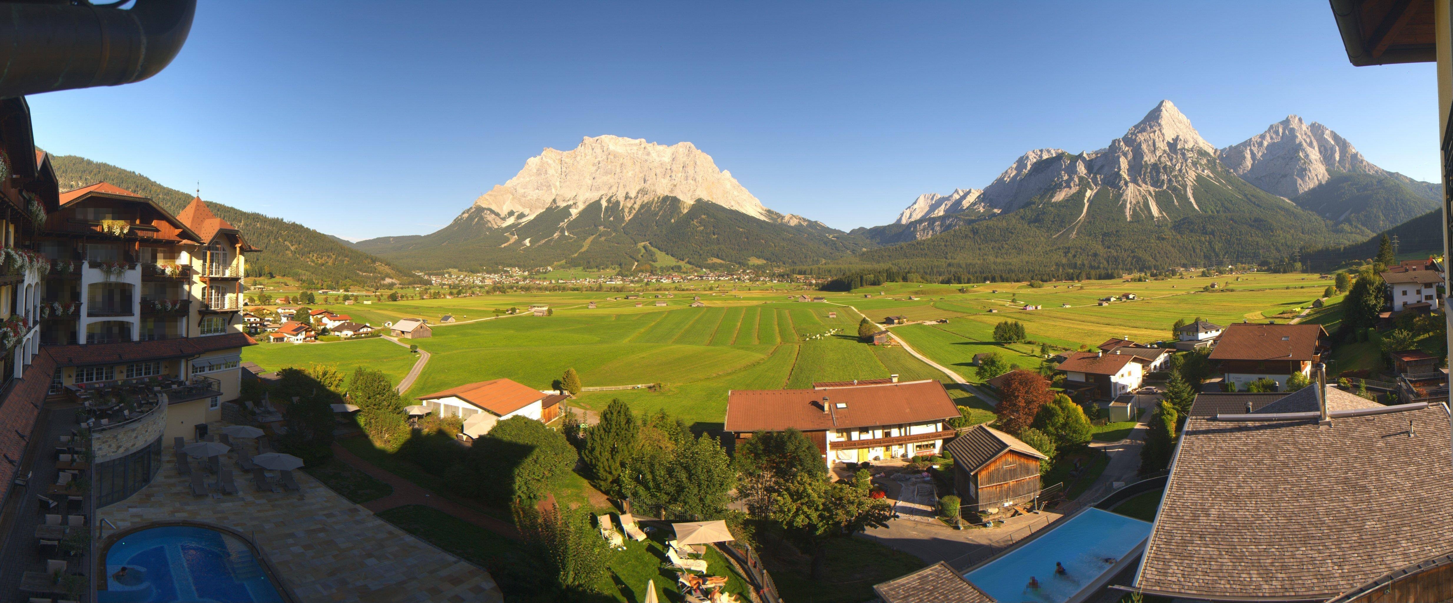 Archiv Foto Webcam Panoramablick Zugspitze