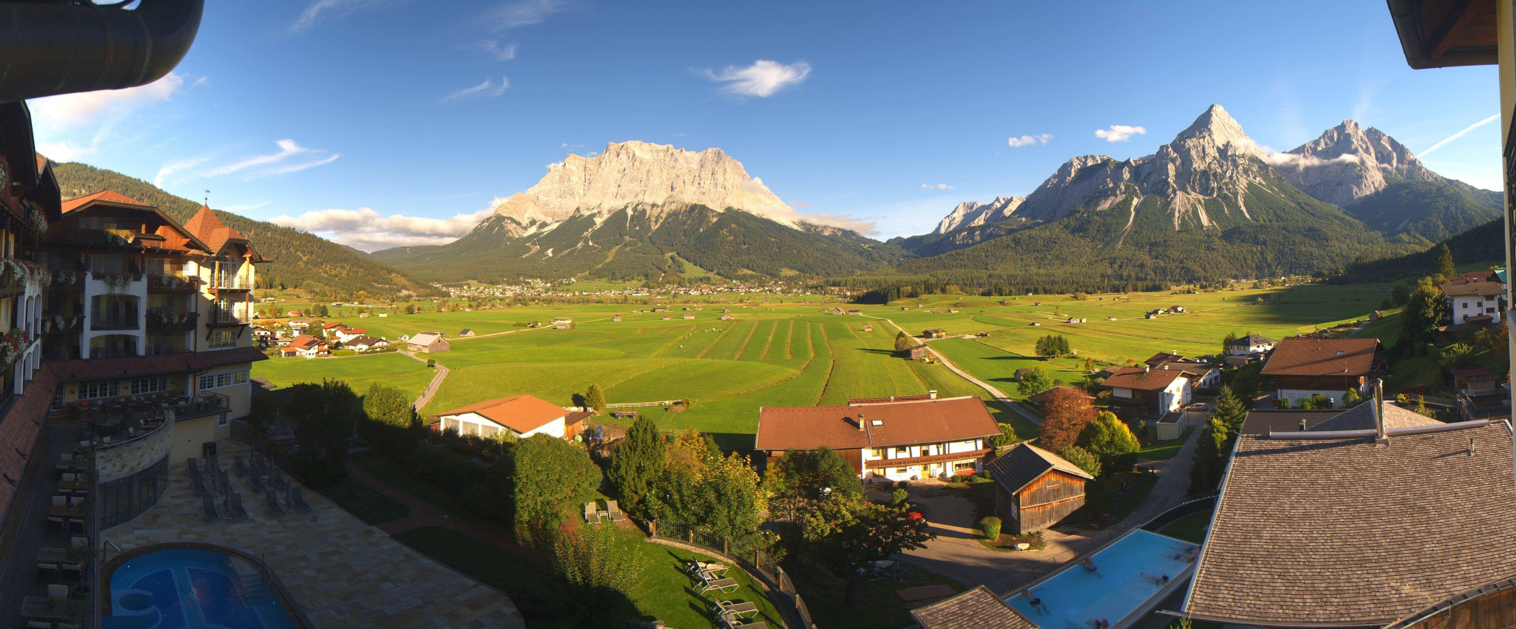 Archived image Webcam Panoramic view Hotel Post Lermoos