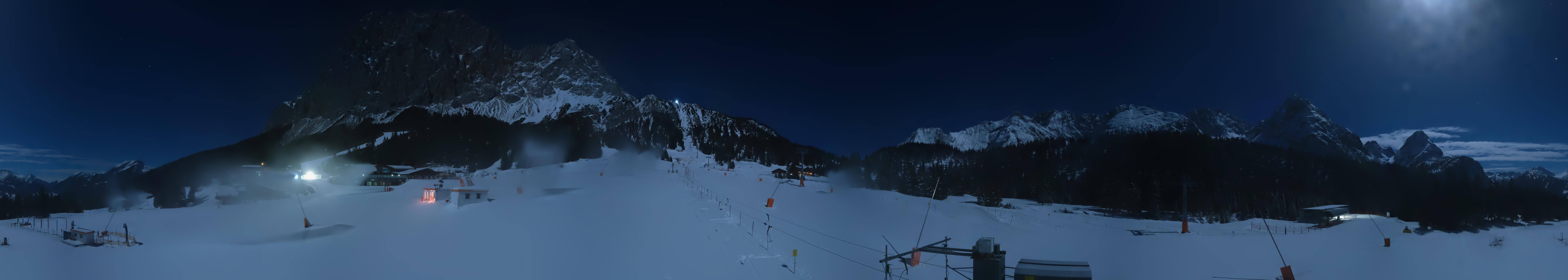 Archived image Webcam Panoramic view Ehrwalder Alm